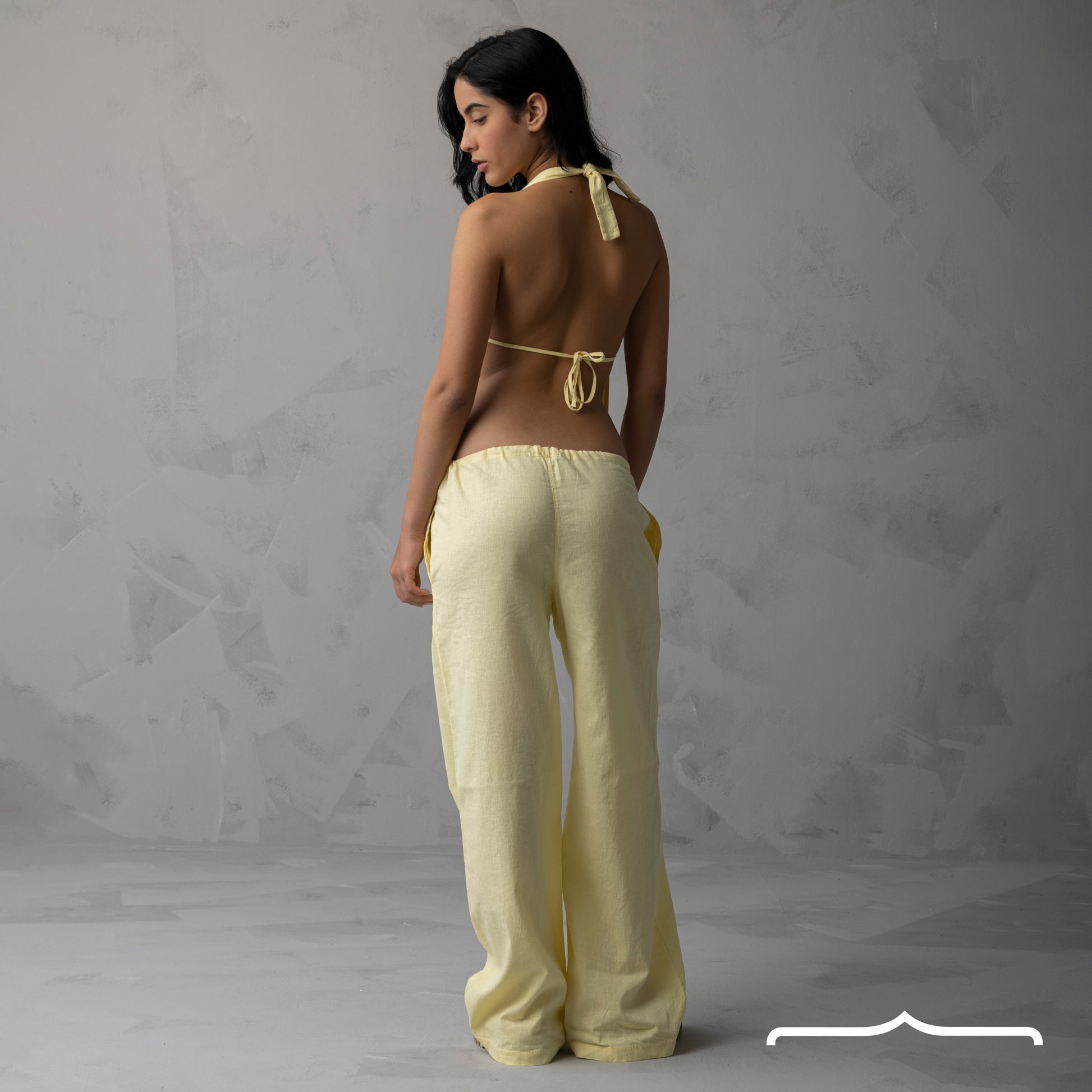 Halter top linen set in Yellow