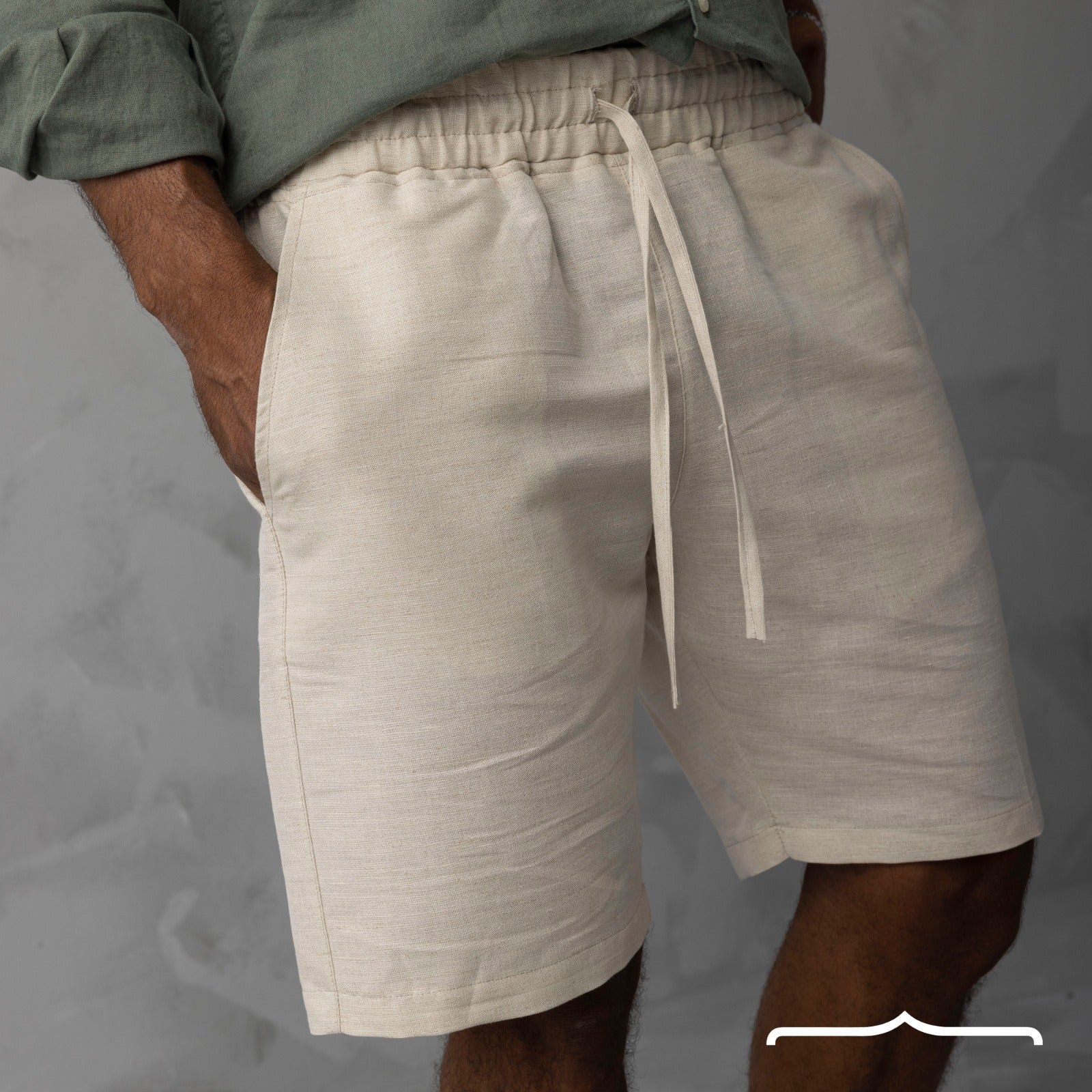 linen short in Beige