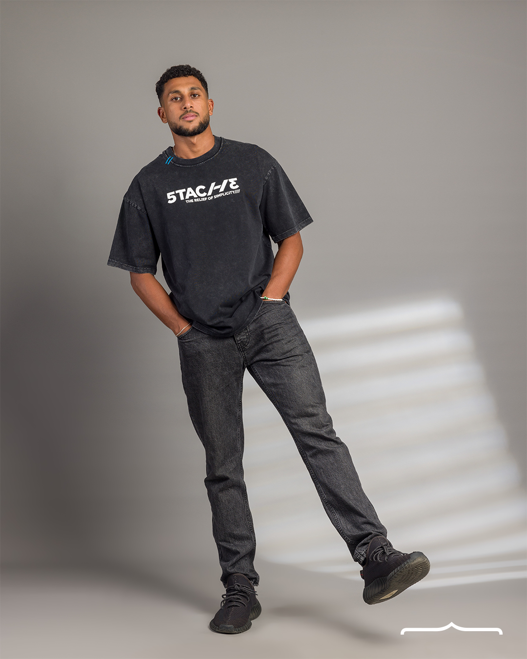 5TAC113 Oversize Washed T-Shirt in Black