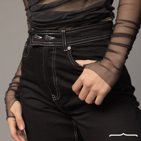 women's Stitched Jeans in Washed Black