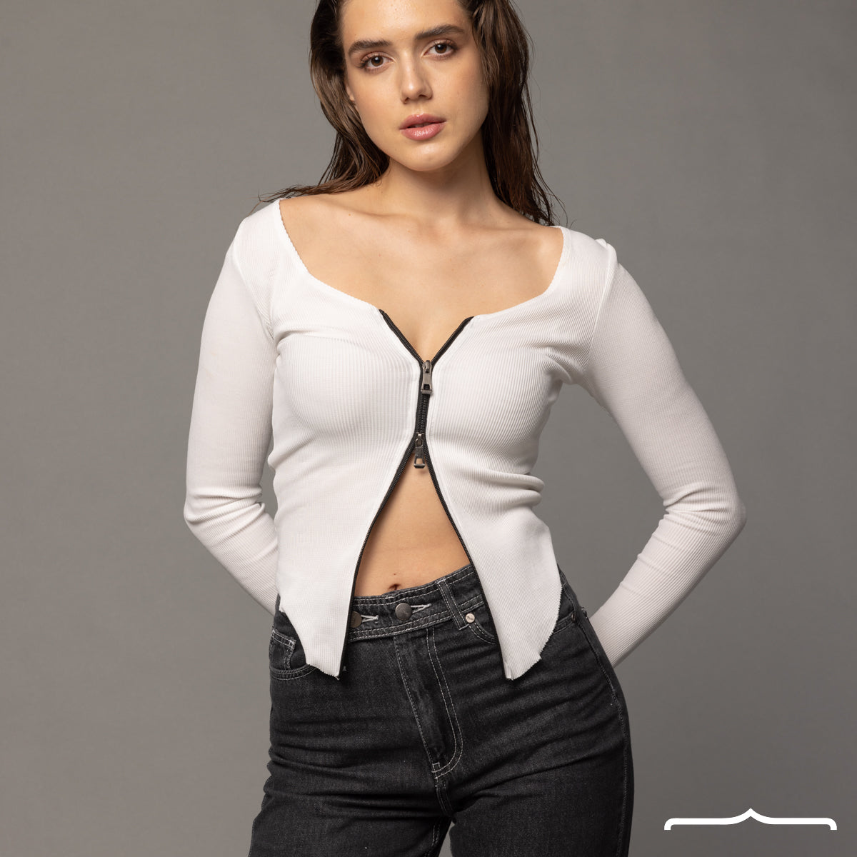 Double sided zipper top