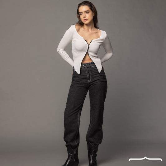 Double sided zipper top in White
