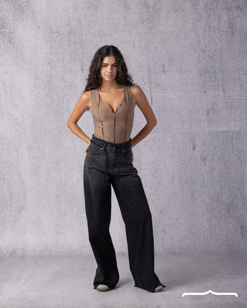 Raw Edge top Volume 2 in Brown