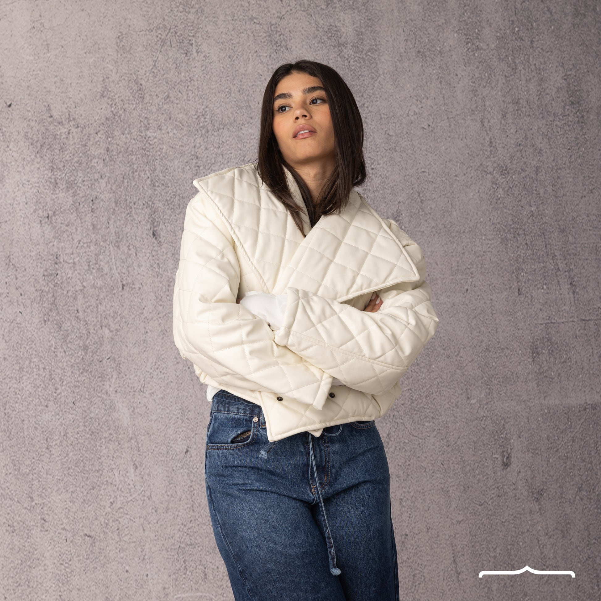Cropped leather jacket in Cream