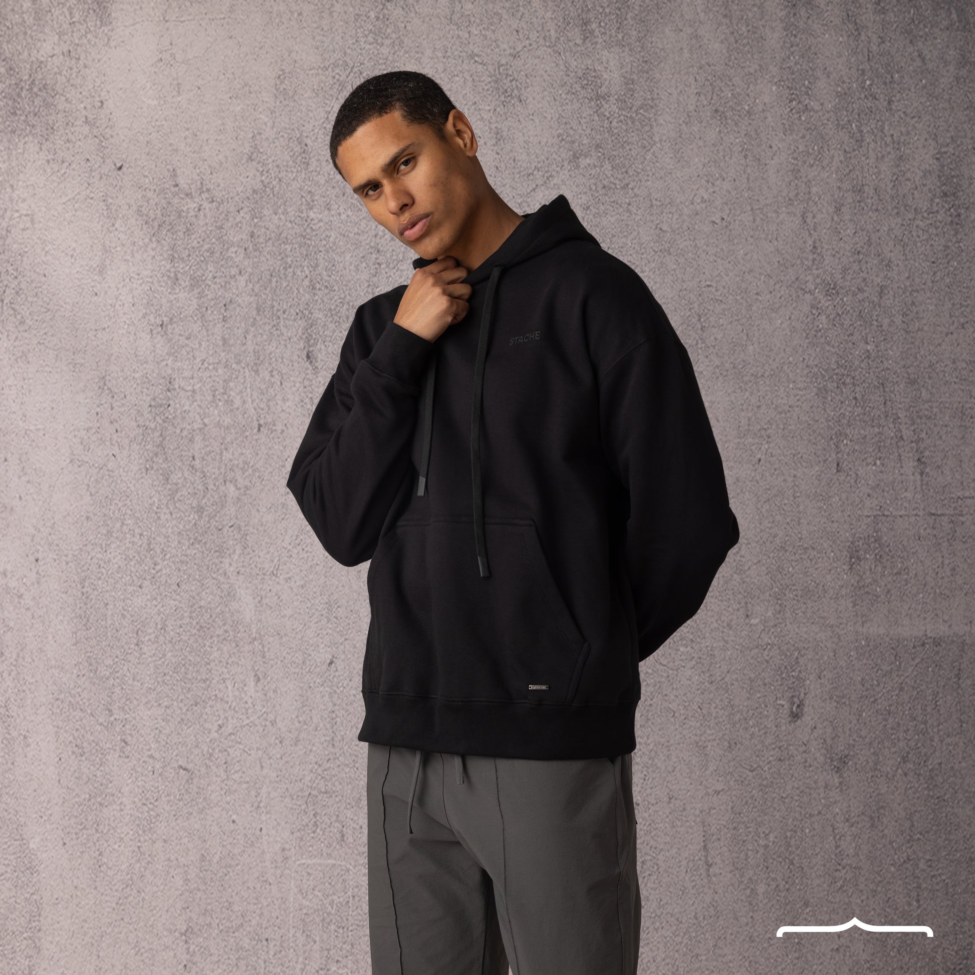 Rubber Logo Basic Hoodie in Black