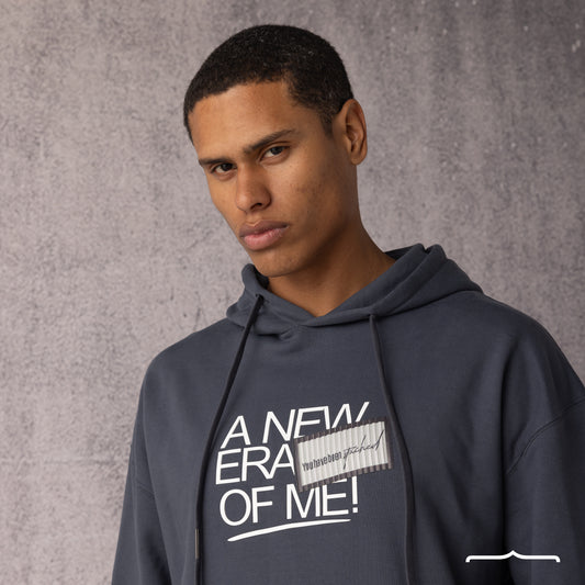 A new Era hoodie in Grey