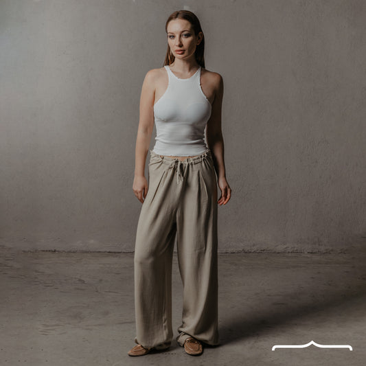 Wide leg linen pants in Beige