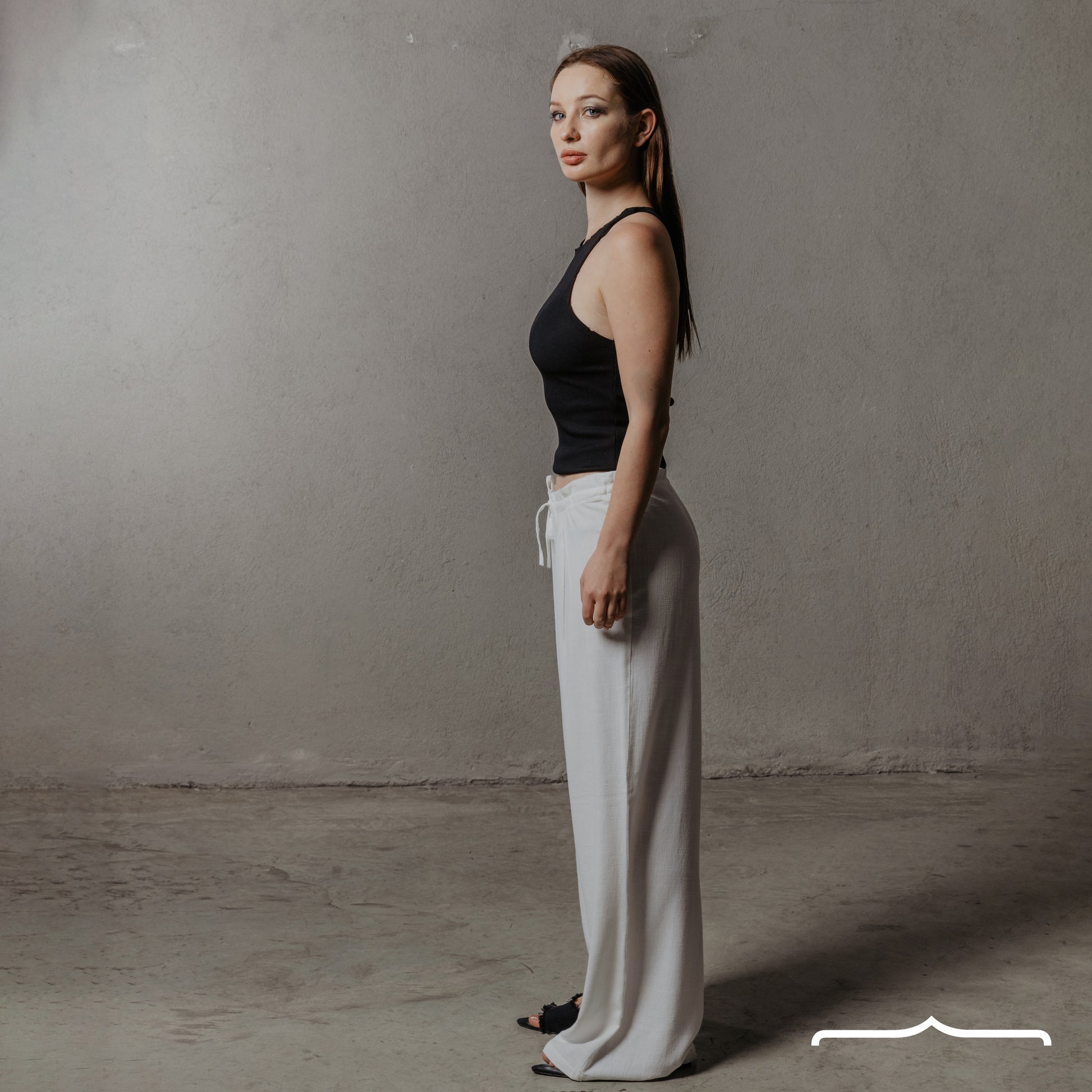 Wide leg linen pants