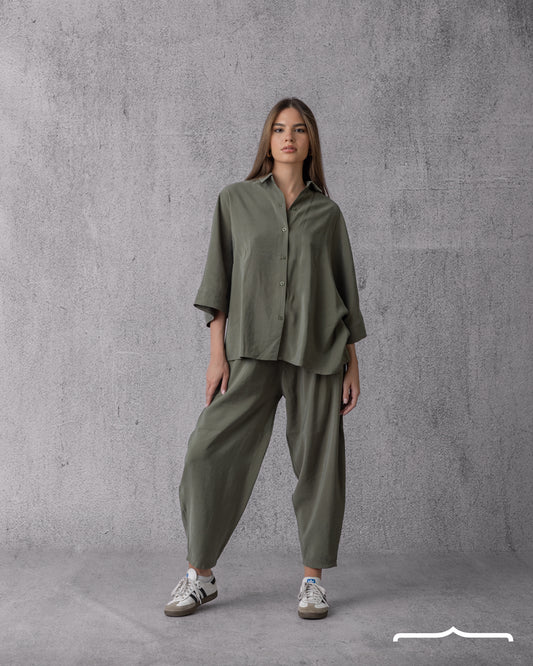 Boxy Flow Set in Olive