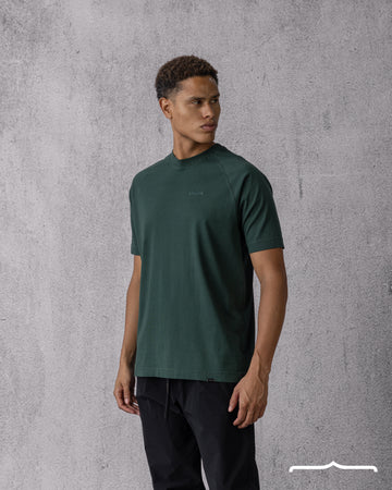 Raglan Rubber Logo in Regular Fit in Olive