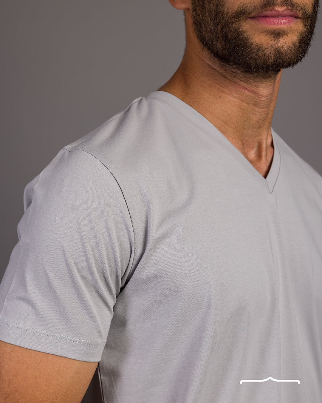 Curved Back V-Neck T- Shirt in Light Grey