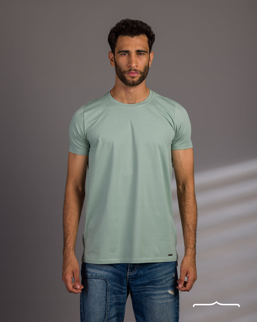 Split T-shirt in Pistachio