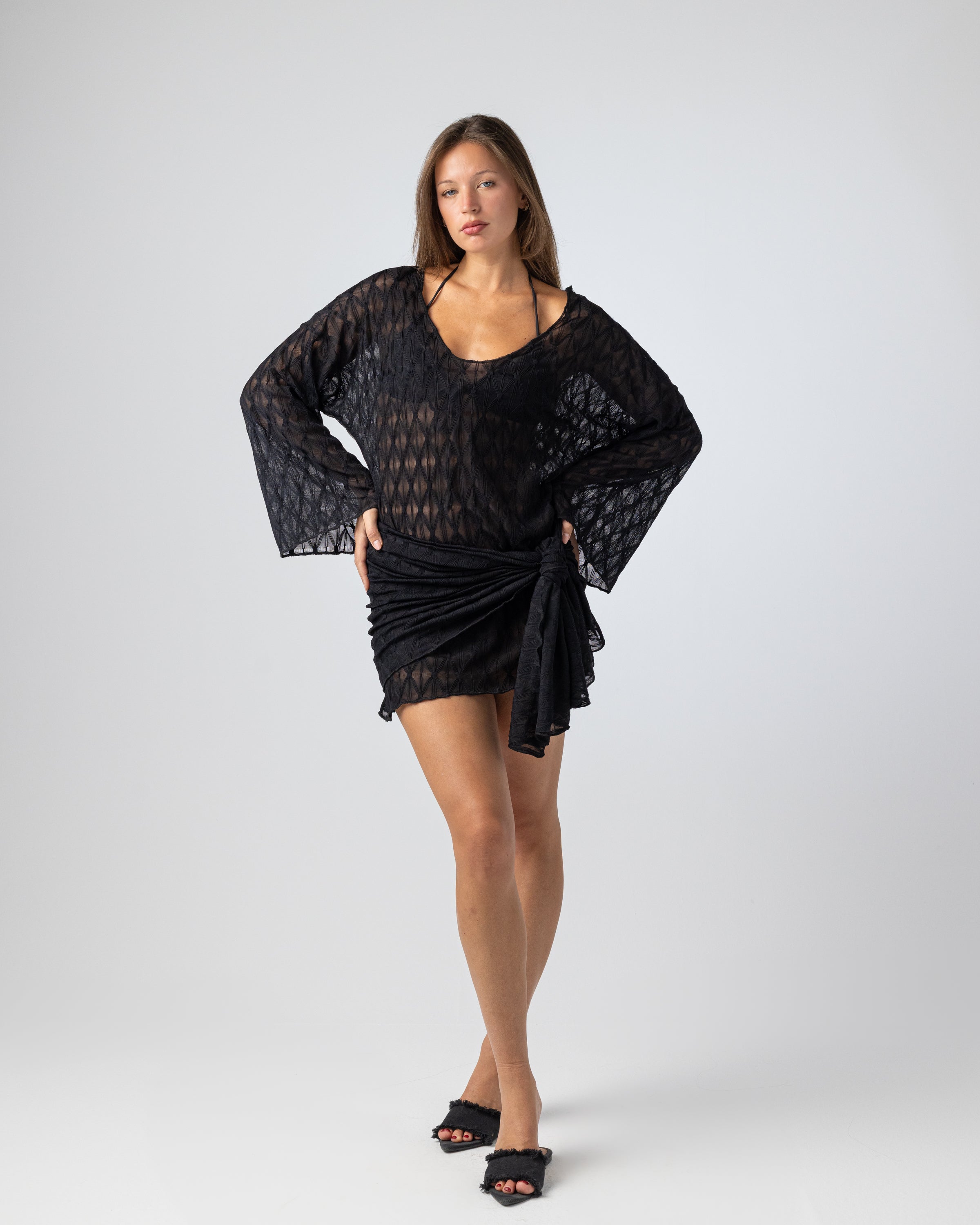 Maré Cover up in Black