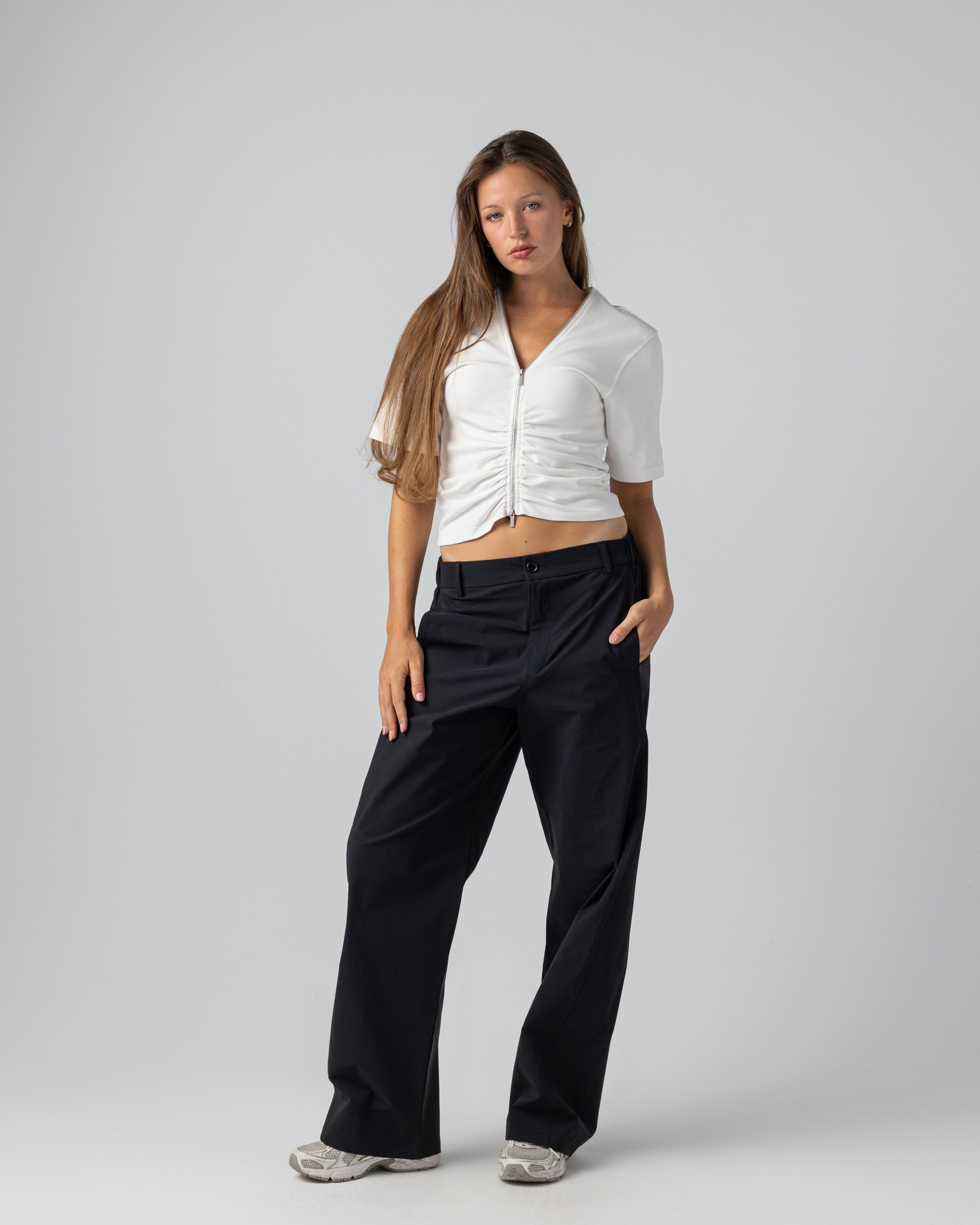 Classic Pants in Black