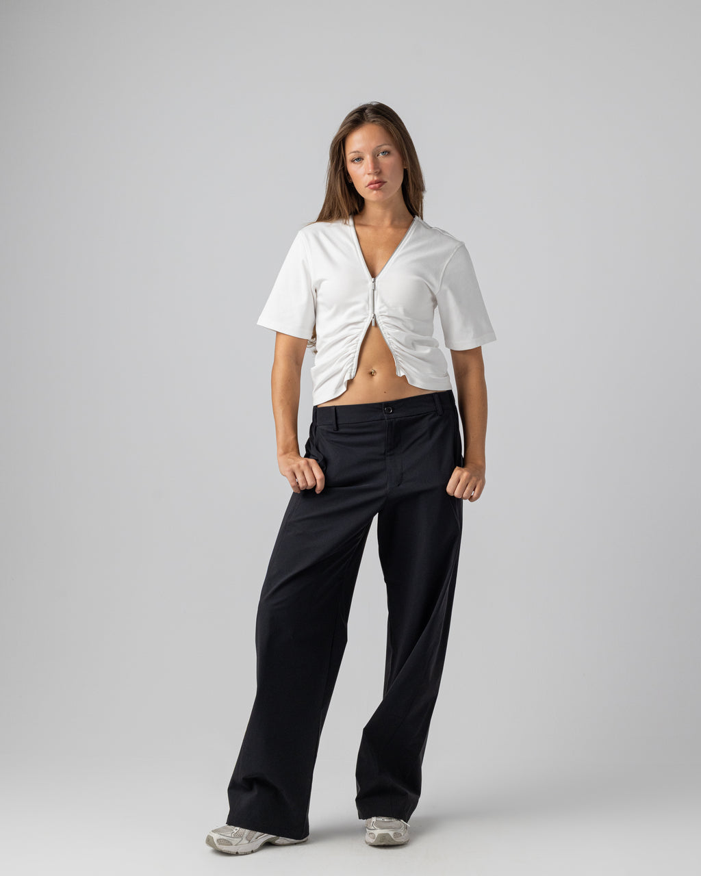 Dual Zipper Top in white