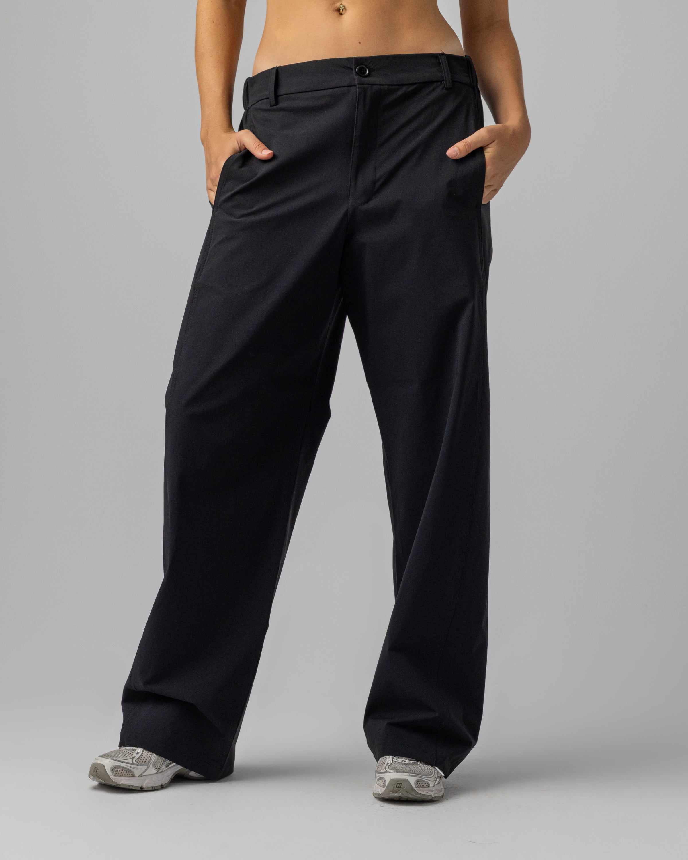 Classic Pants in Black