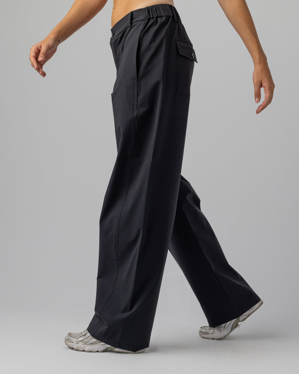 Classic Pants in Black