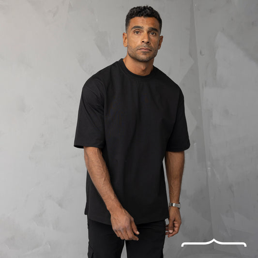 Fearlessly Authentic Oversize T shit in Black