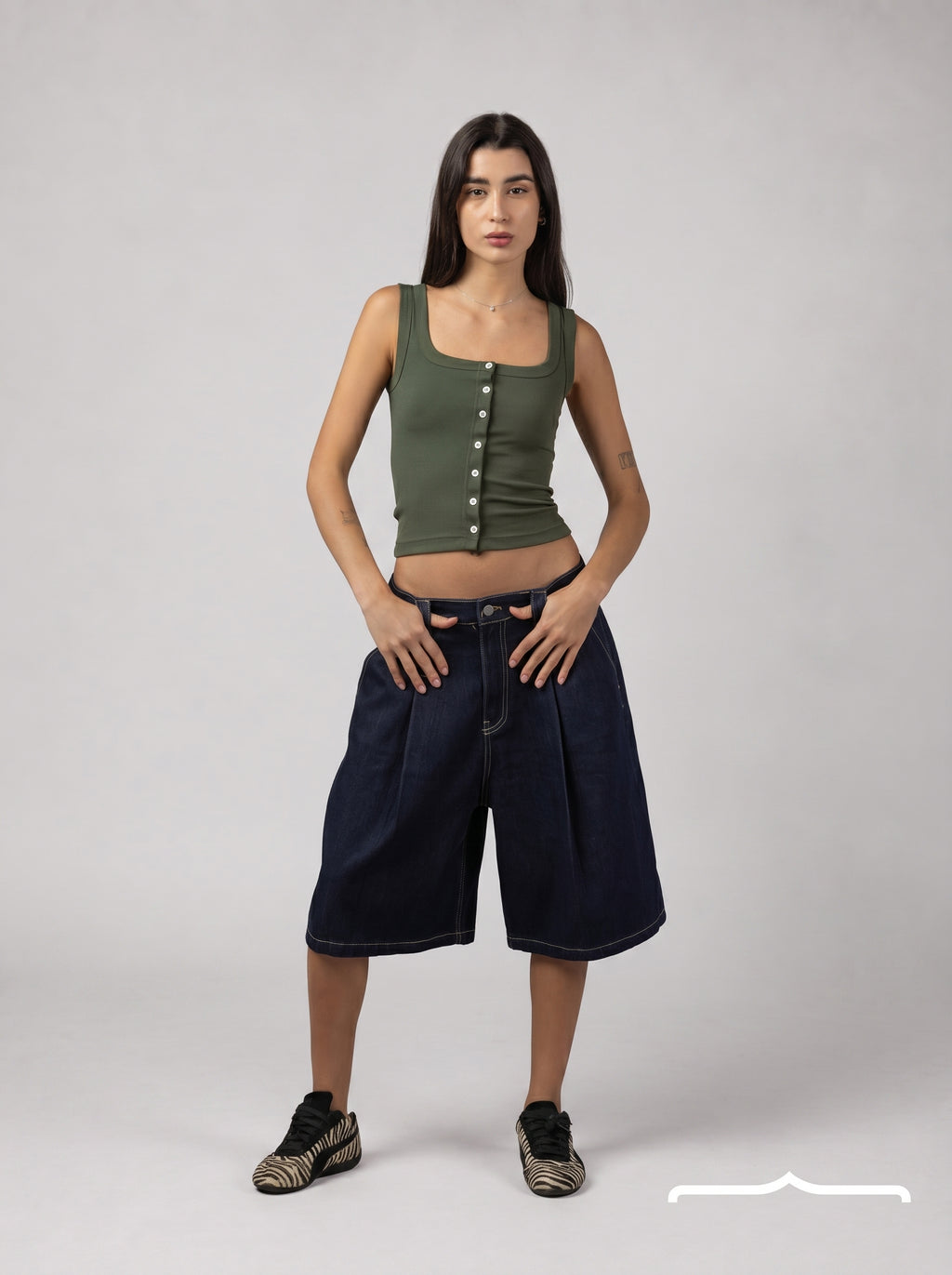 Ribbed Buttoned Top in Olive