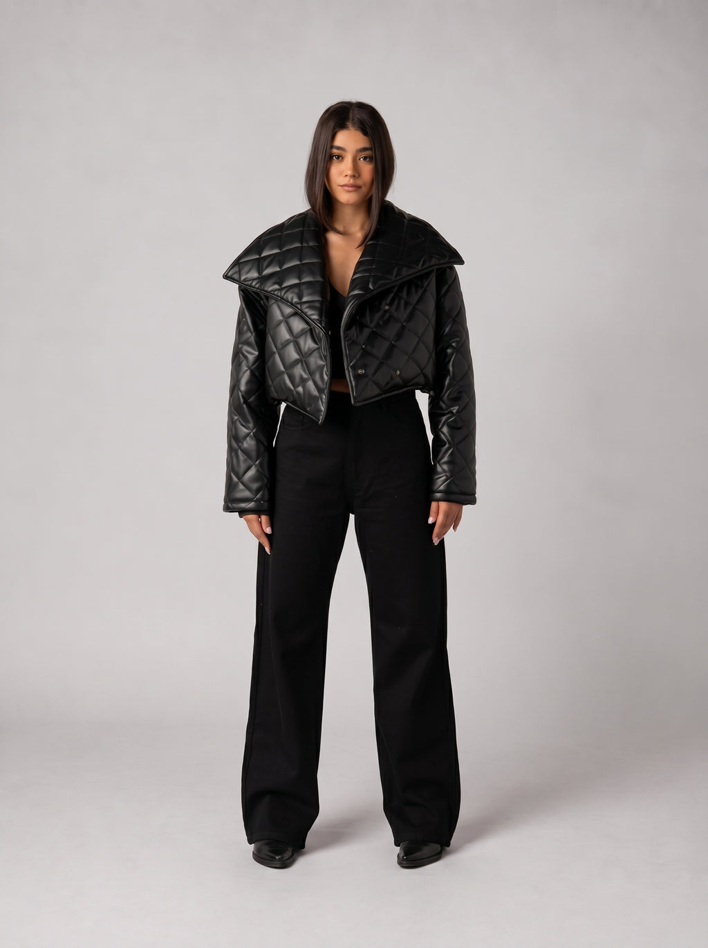 Cropped leather jacket in Black