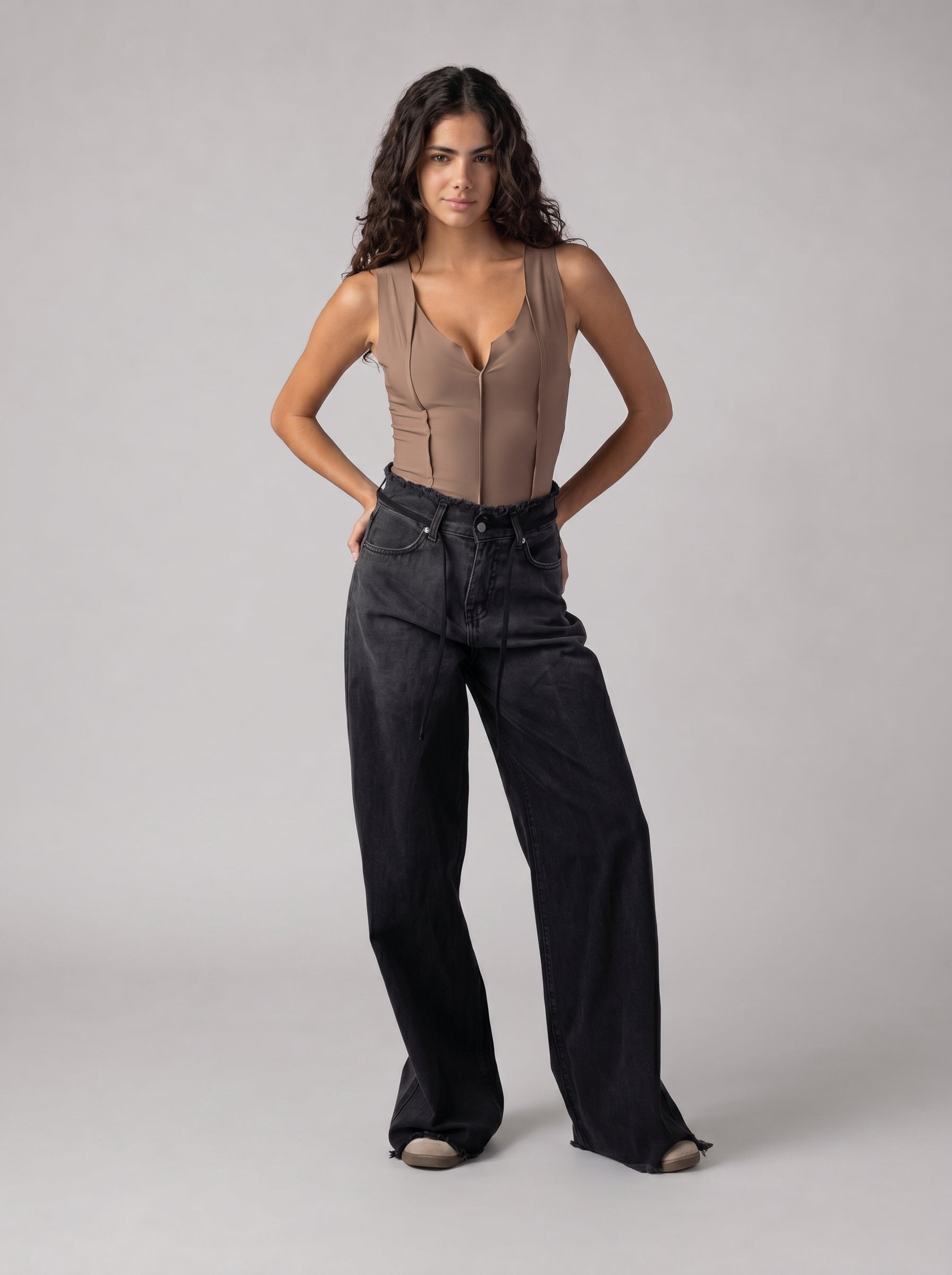 Raw Edge top Volume 2 in Brown