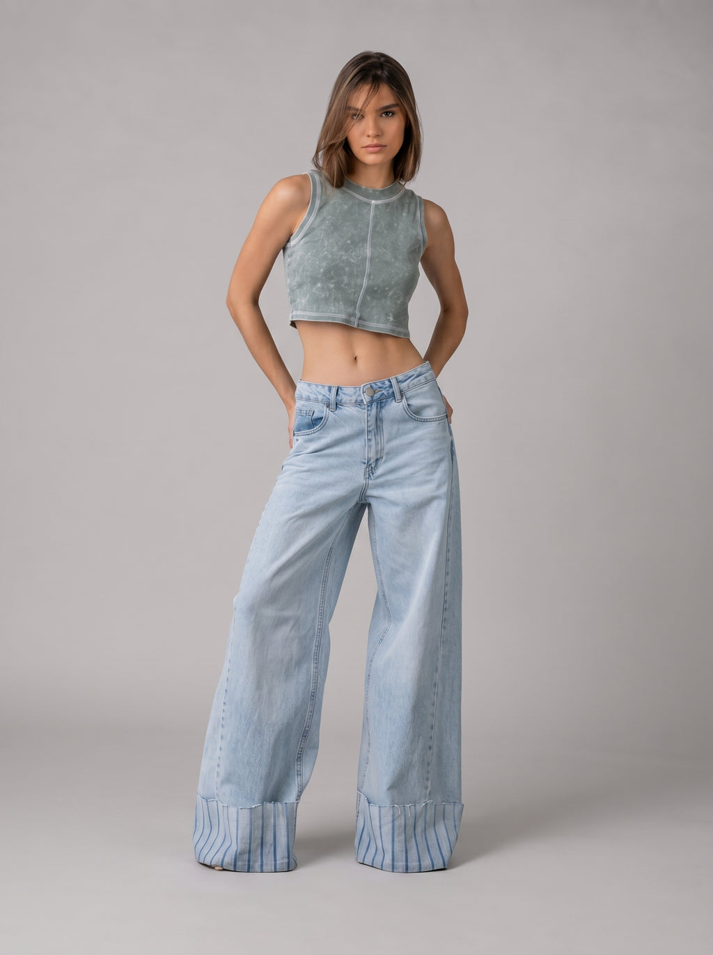 Washed Crop top Basic in Grey