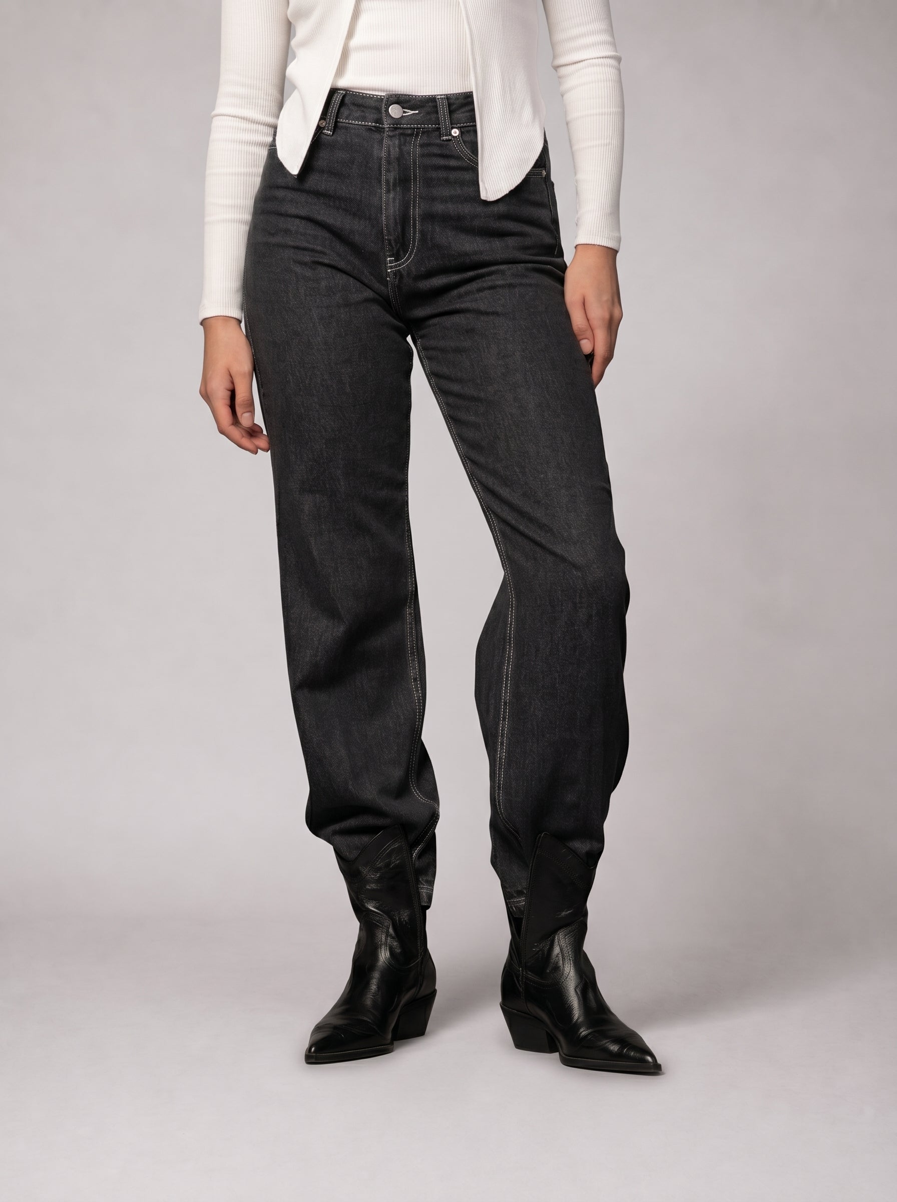Stitched Jeans in Washed Grey