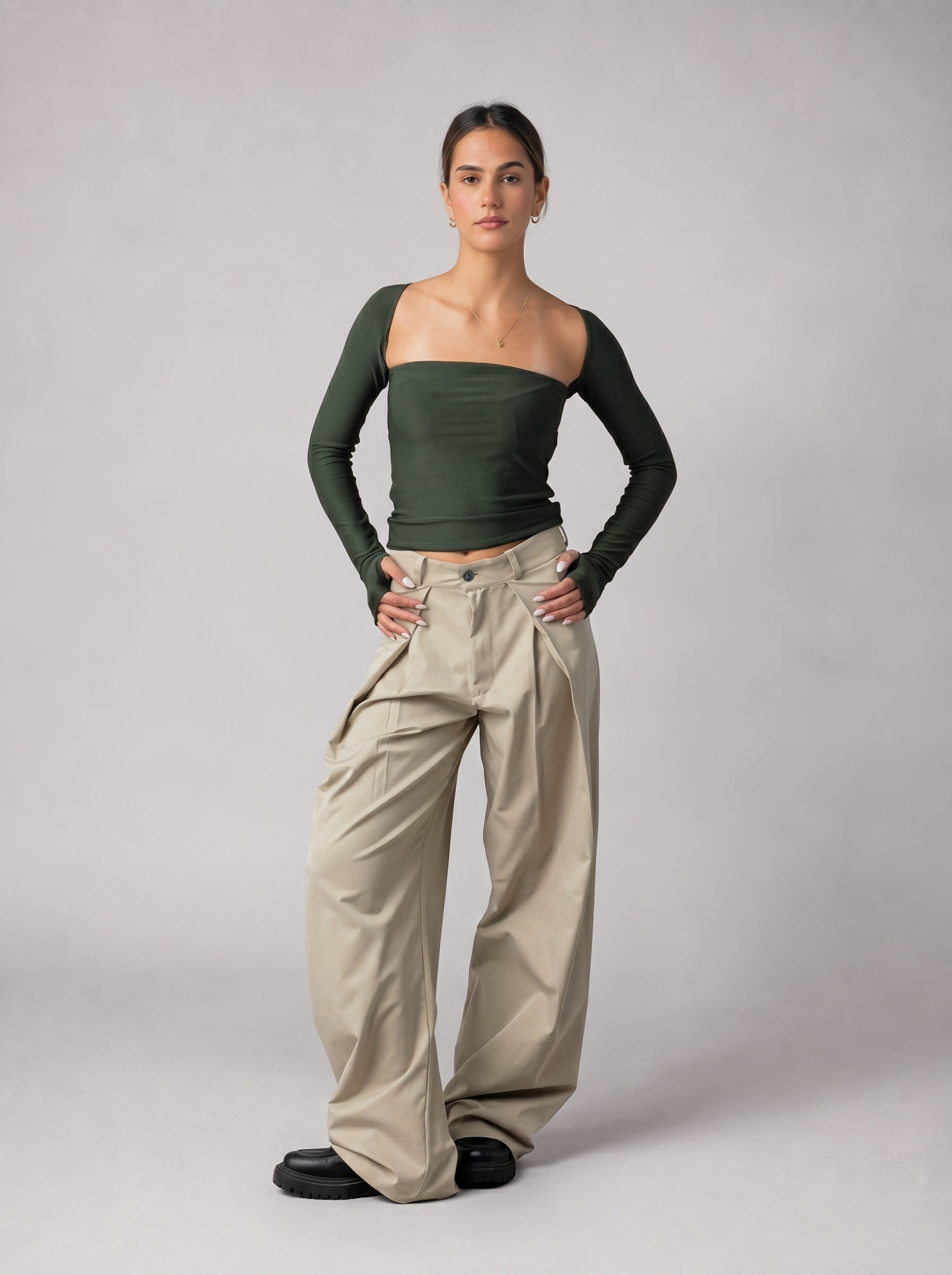 Double Pleated Trousers in Beige