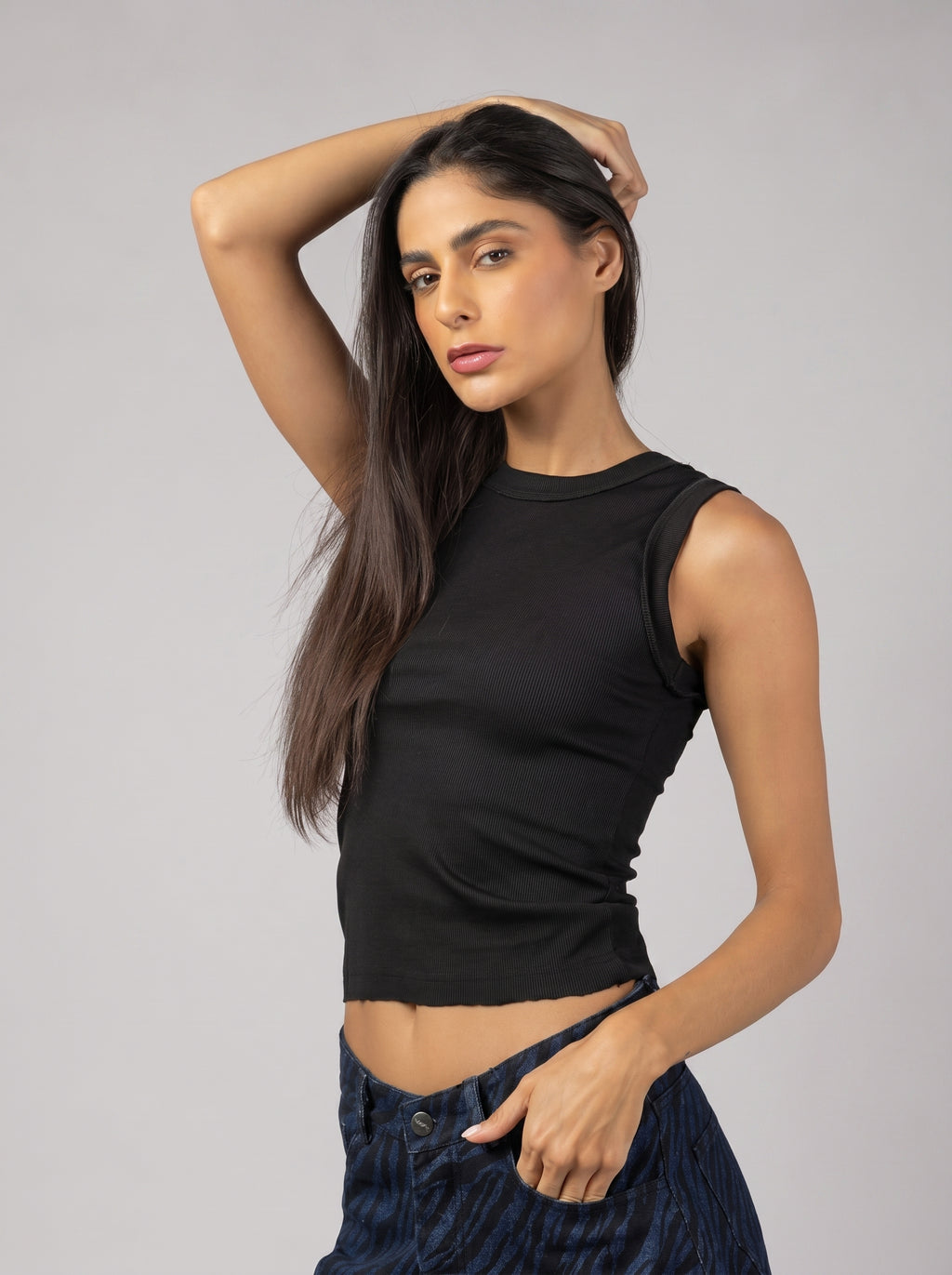Raw Edge Ribbed Tank top in Black