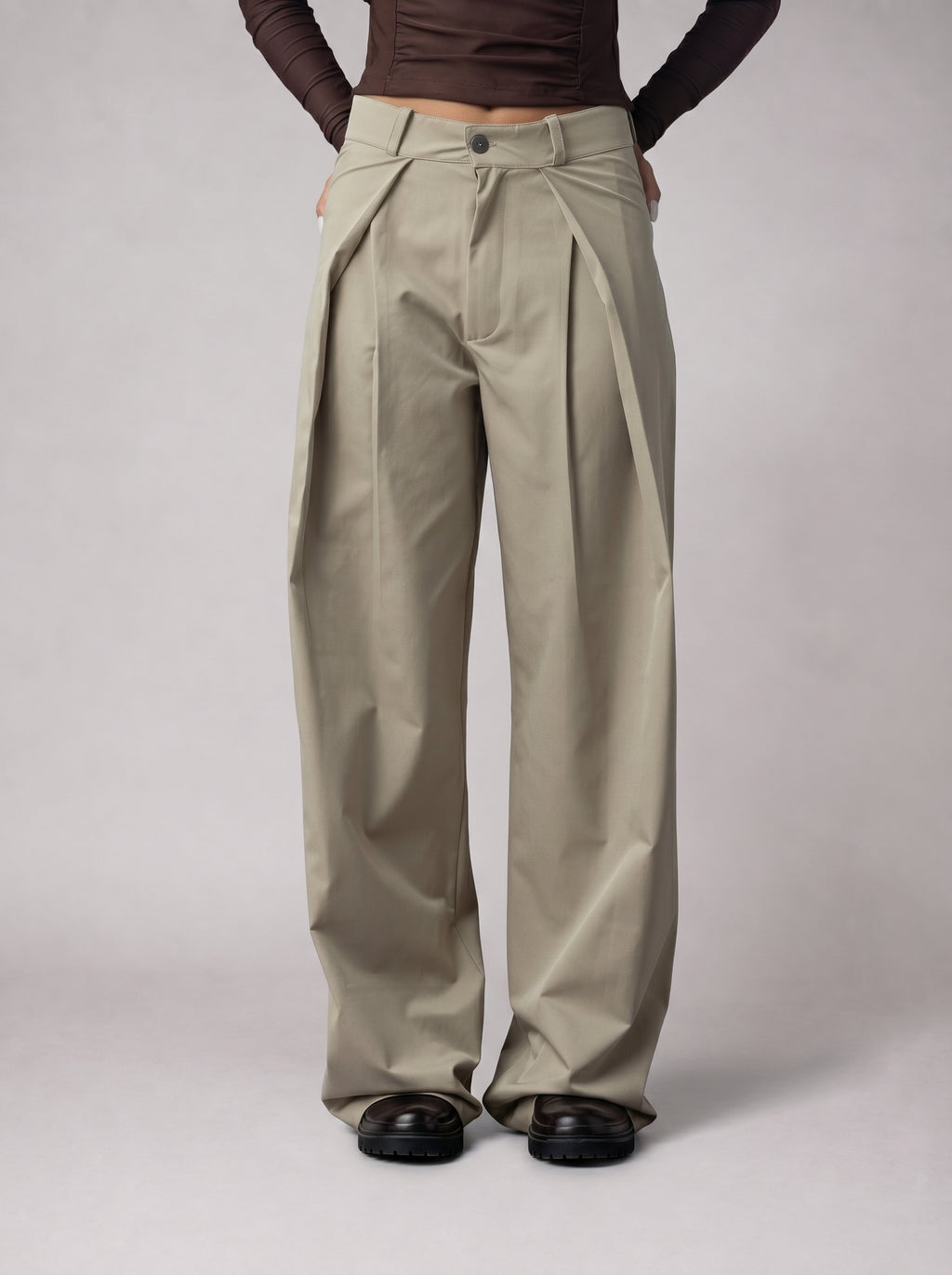 Double Pleated Trousers in Beige