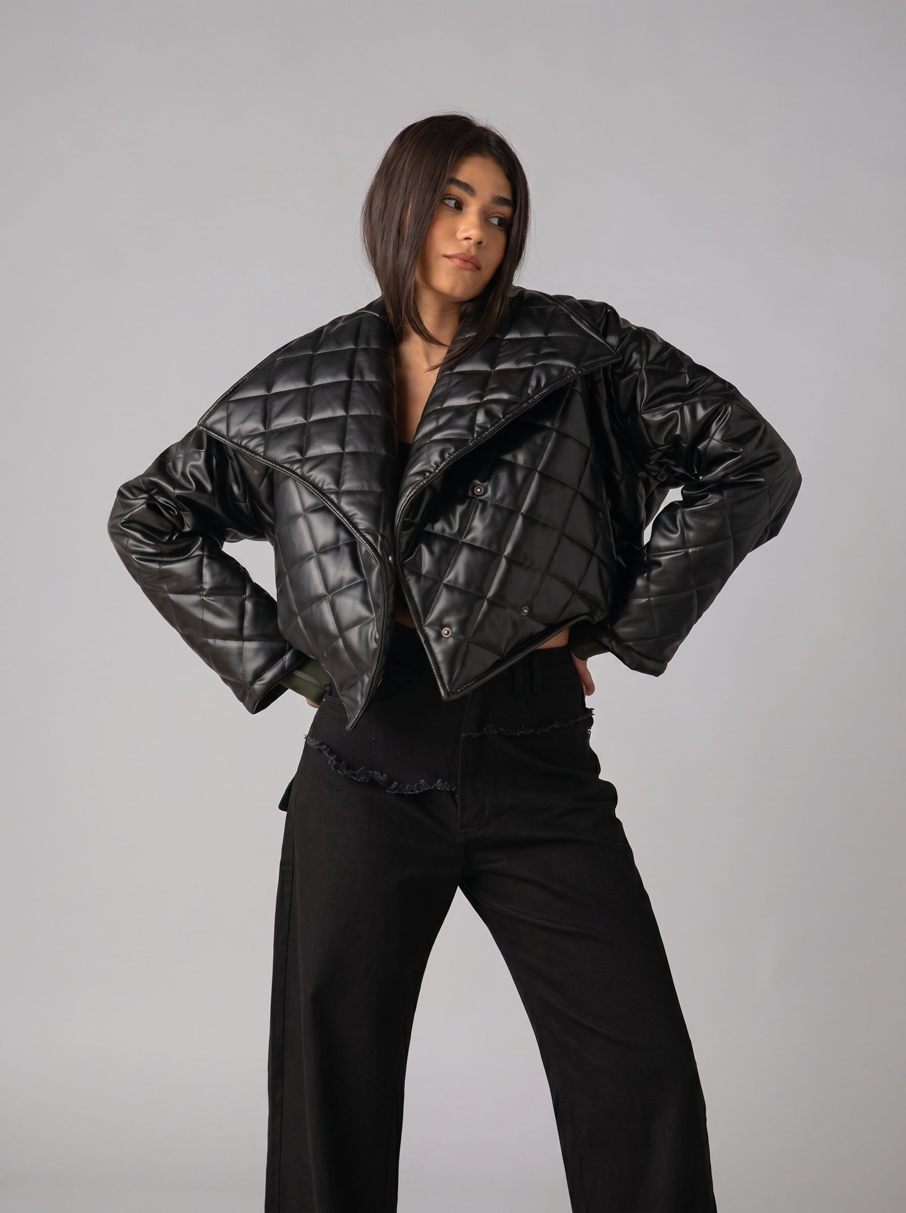 Cropped leather jacket in Black