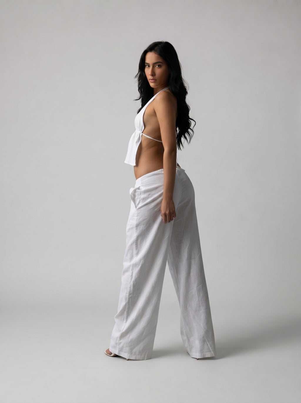 Halter top linen set in White