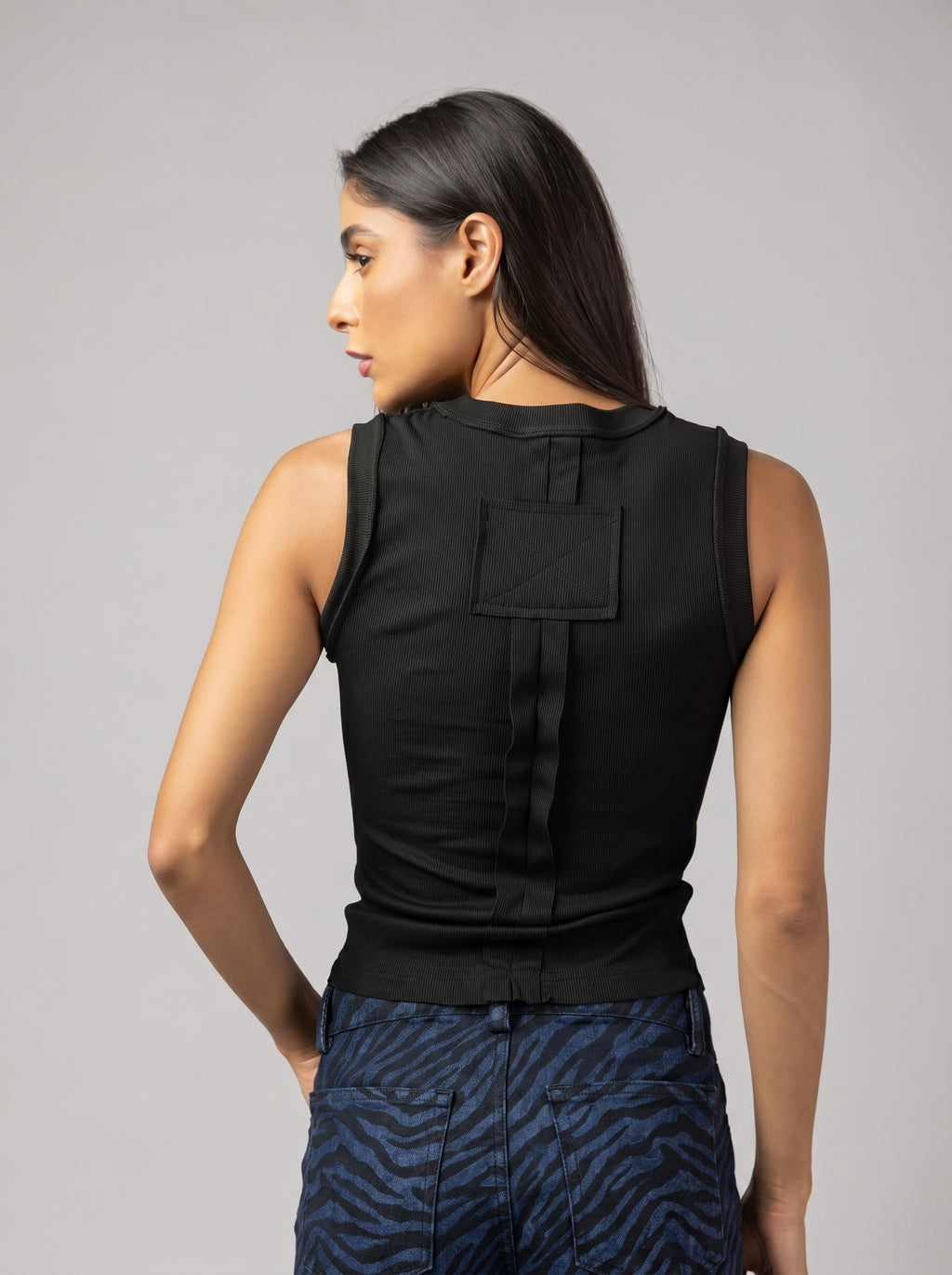 Raw Edge Ribbed Tank top in Black