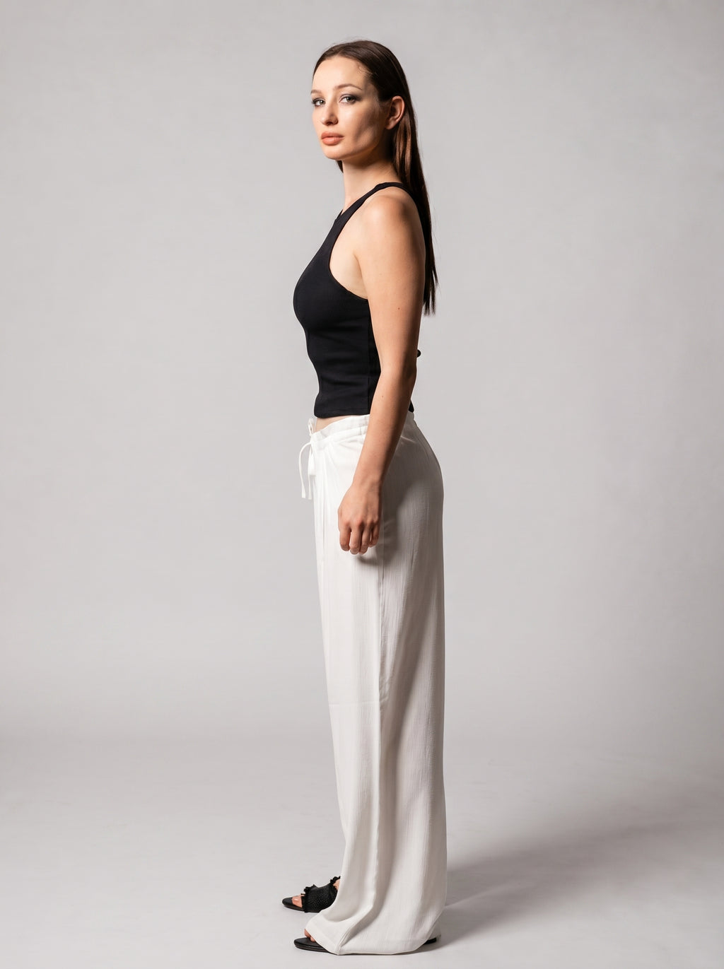 Wide leg linen pants in off-White