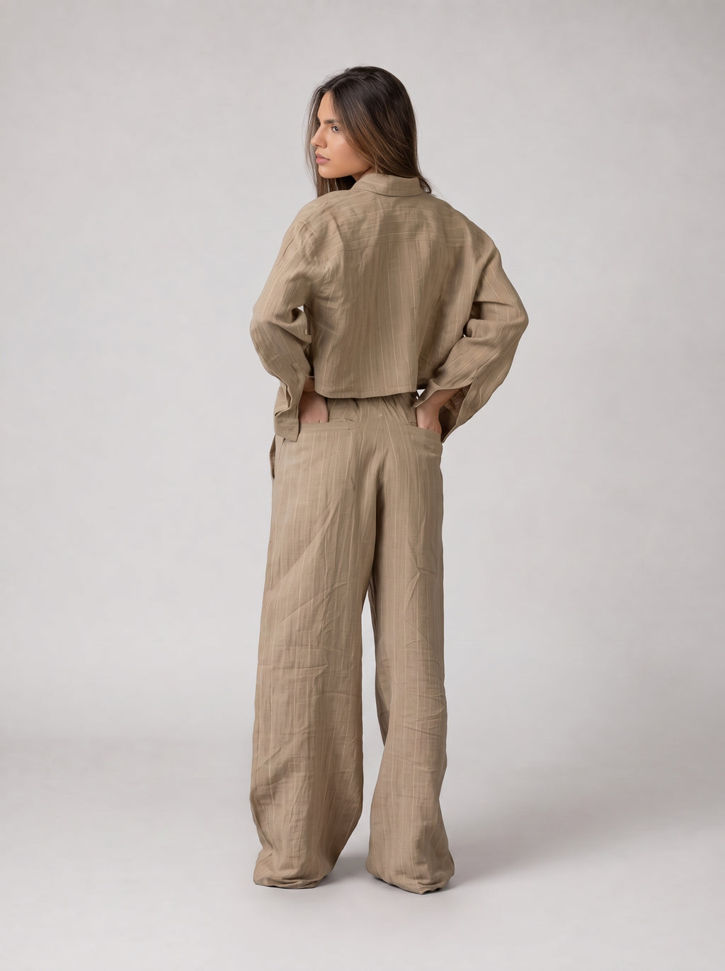 Linen Cropped set in Beige