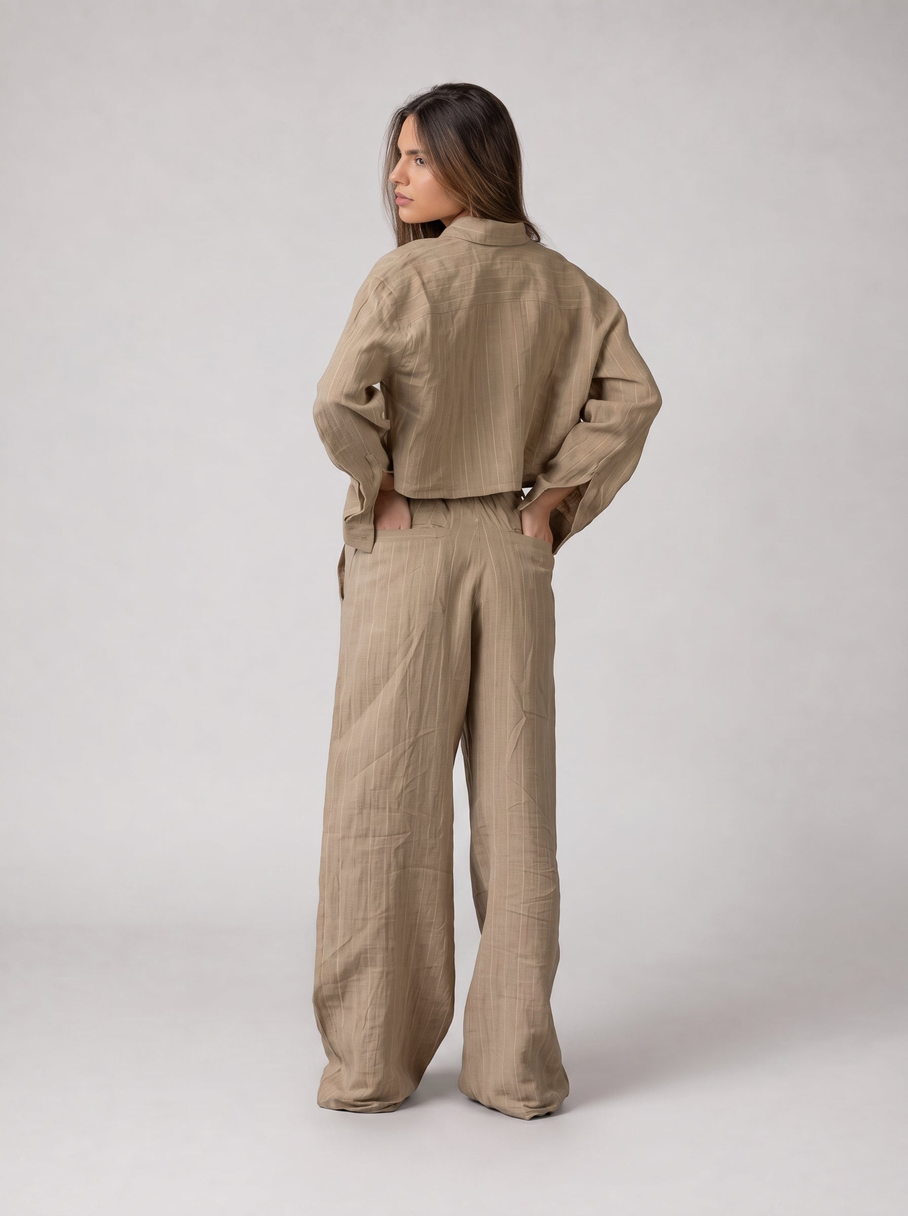 Linen Cropped set in Beige