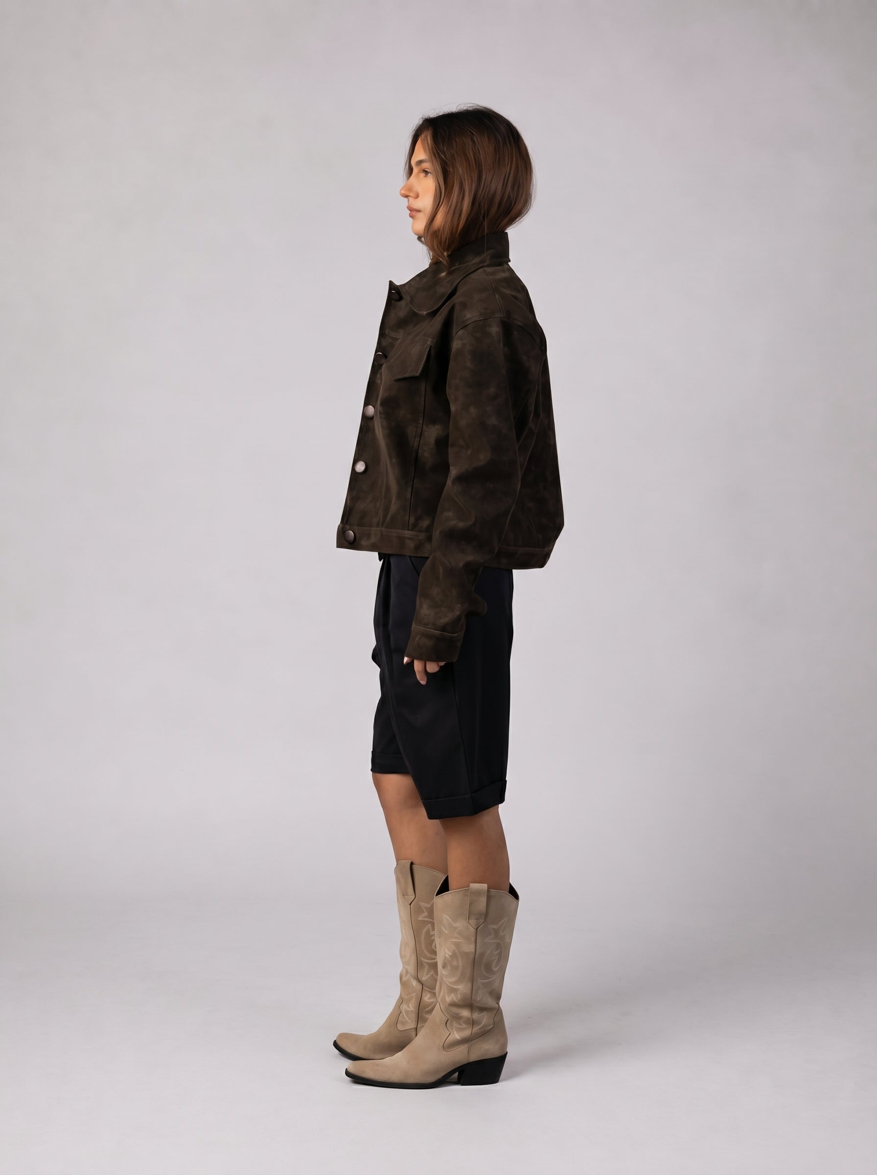 Genuine Suede jacket with front pockets