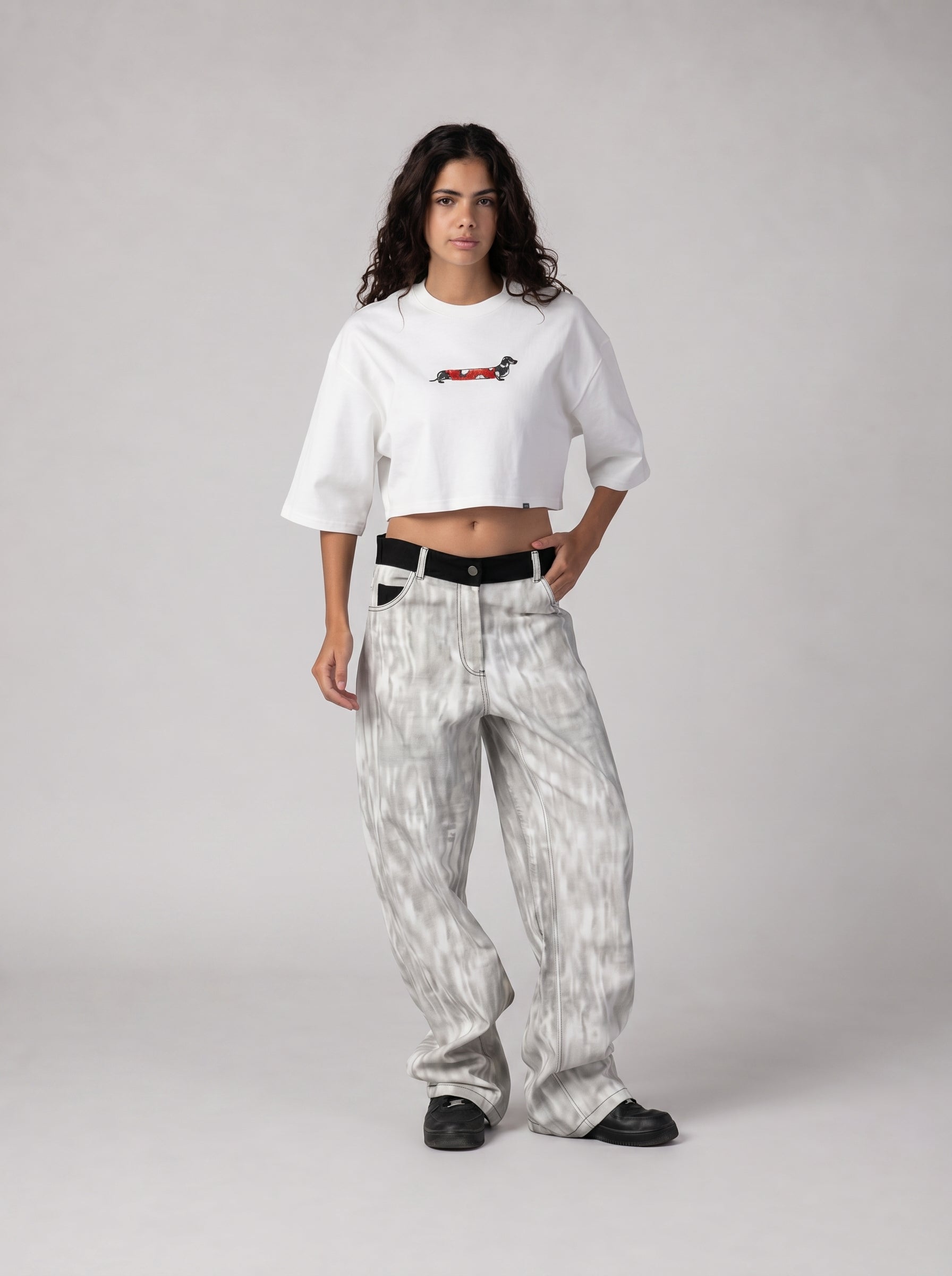 Sausage Dog Oversize Crop T-shirt in White