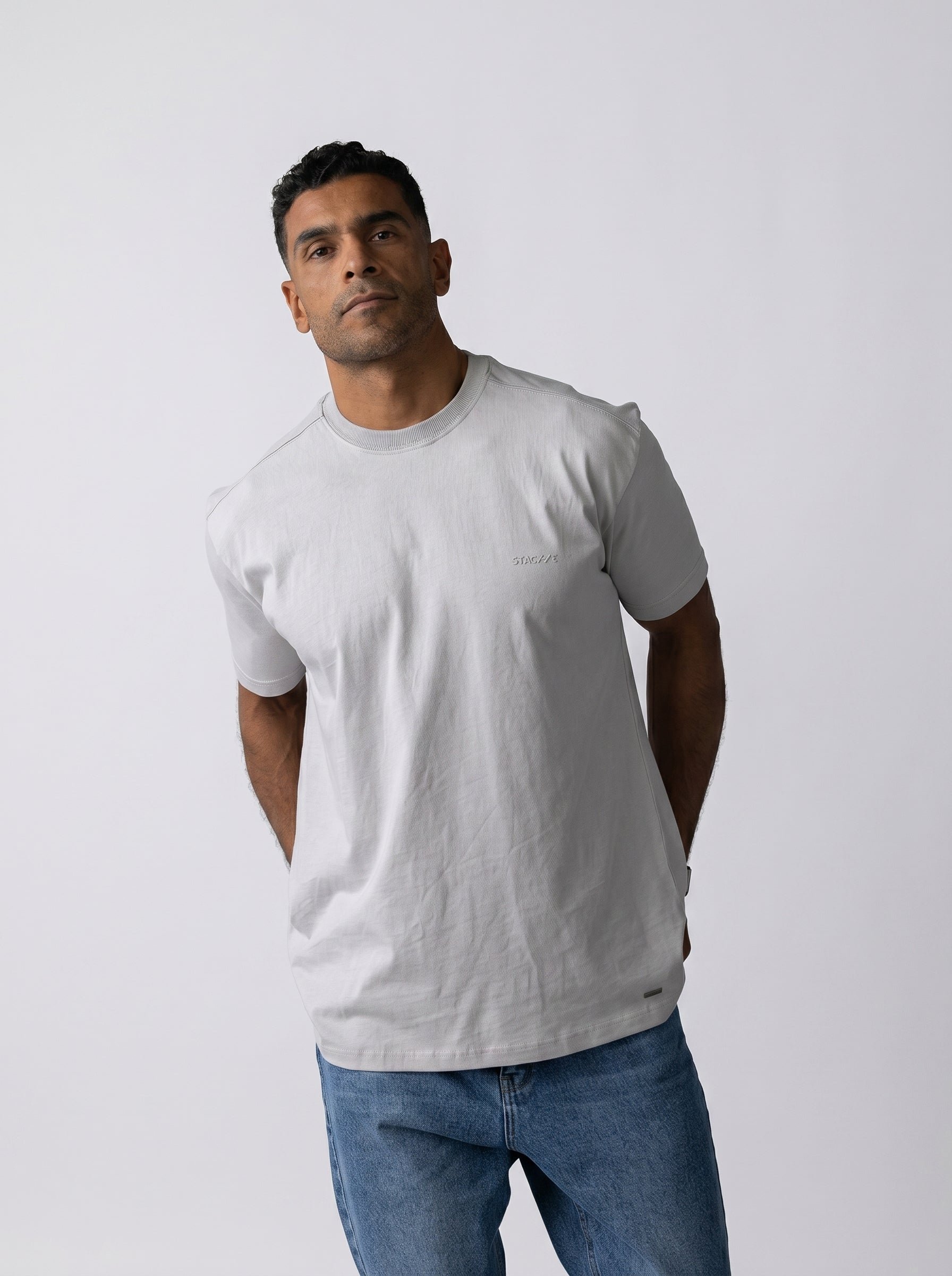 5TAC113 Rubber Detailed T-shirt in Grey
