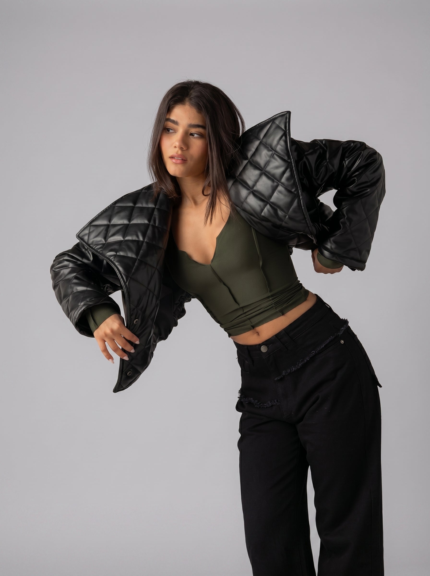 Cropped leather jacket in Black