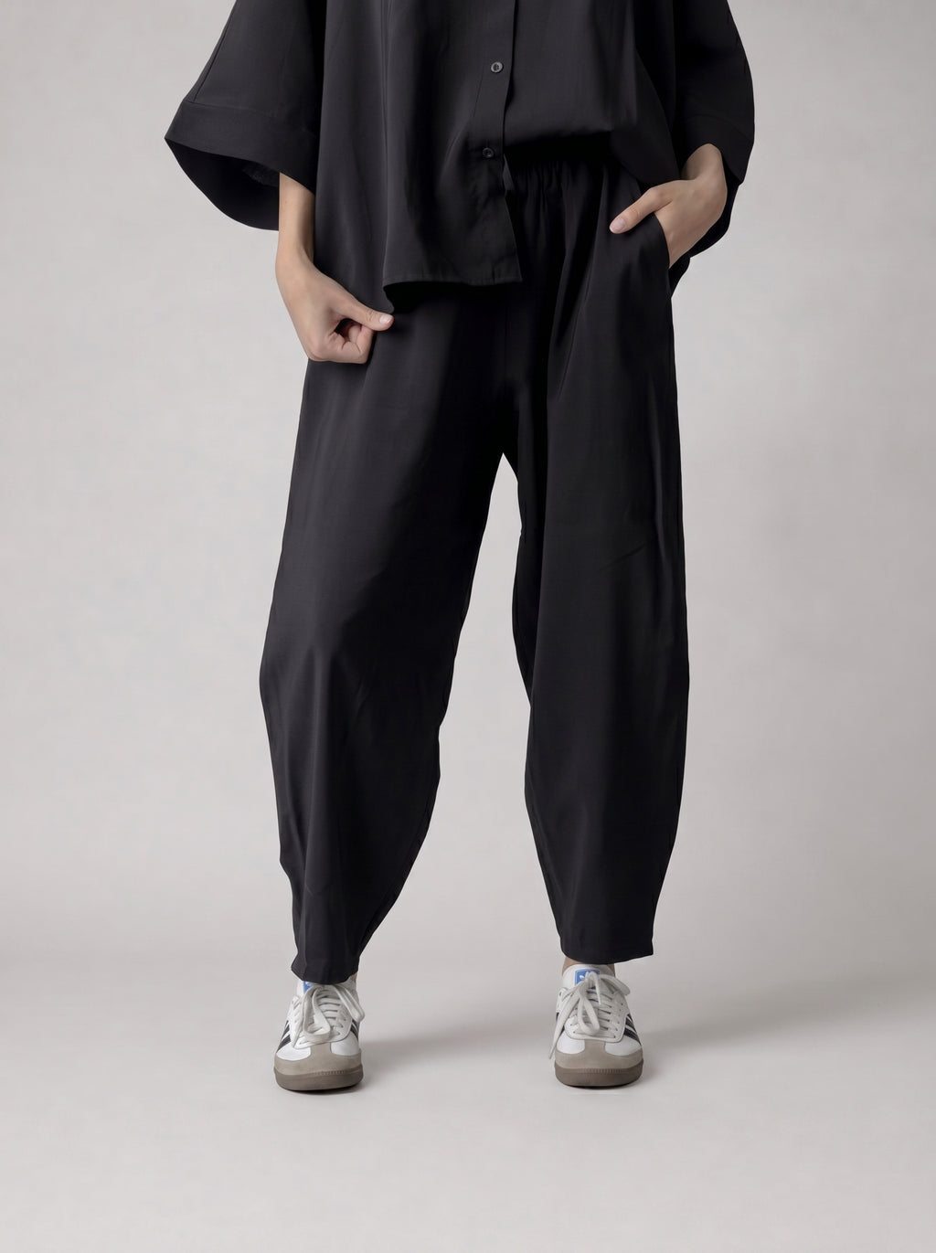 Boxy Flow Set in Black