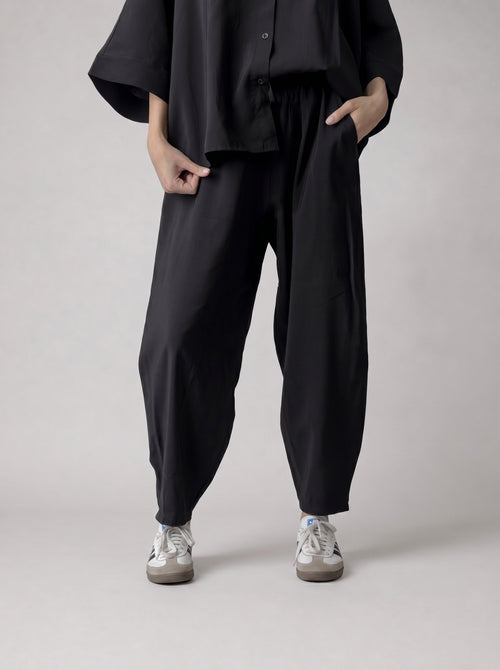 Boxy Flow Set in Black