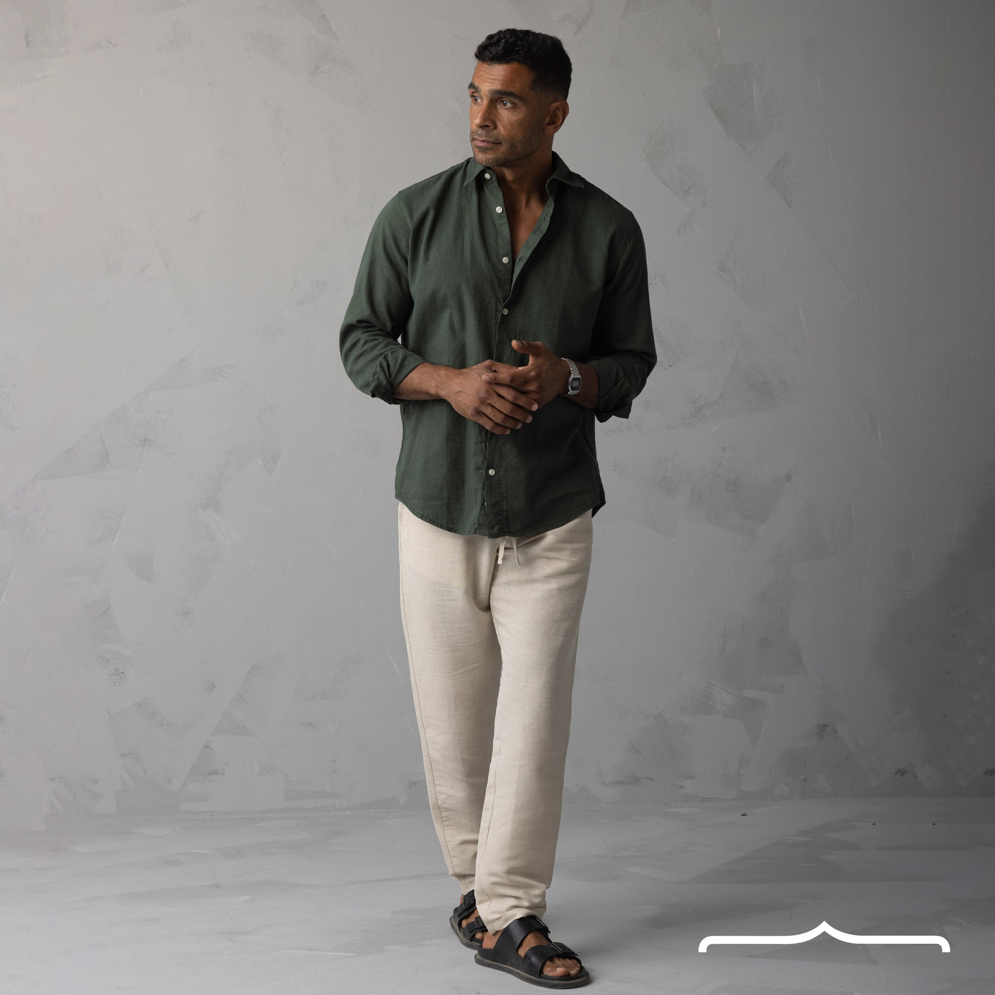 Linen Shirt in Olive