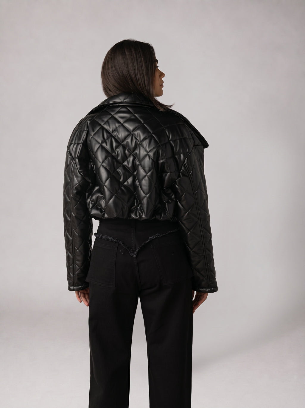 Cropped leather jacket in Black