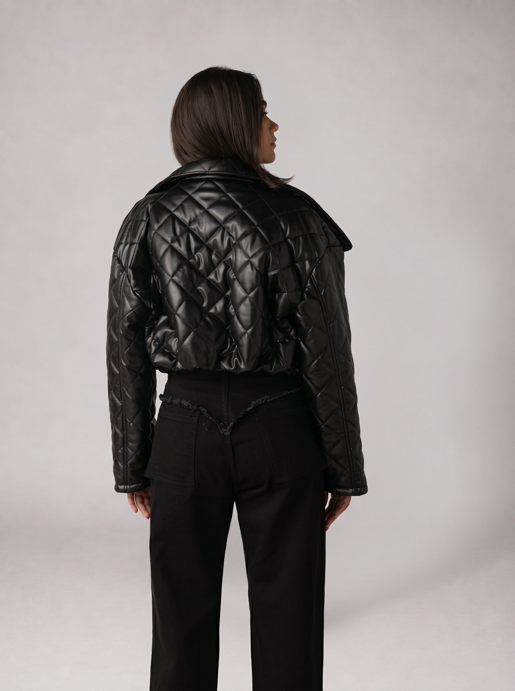 Cropped leather jacket in Black