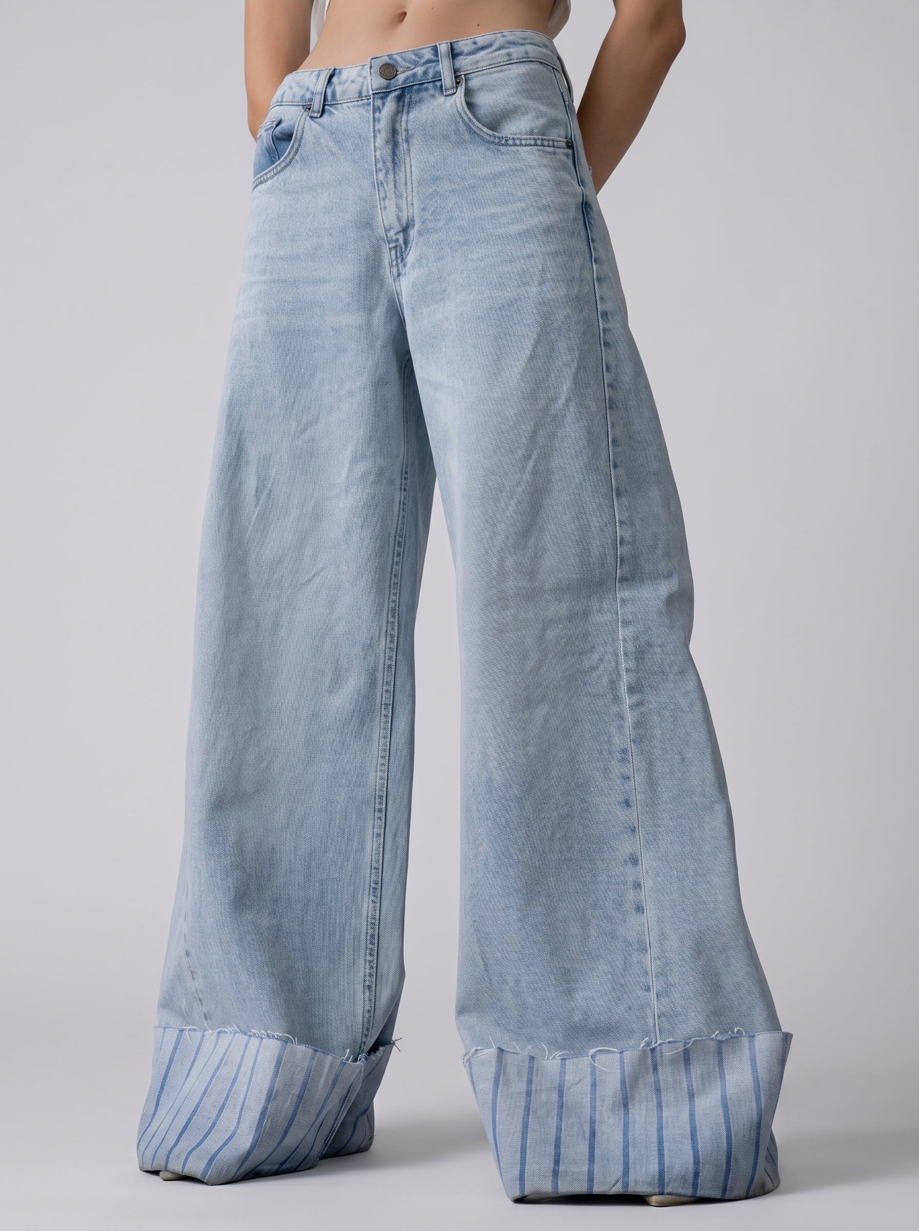 Low Waist Wide Leg Cuffed Denim