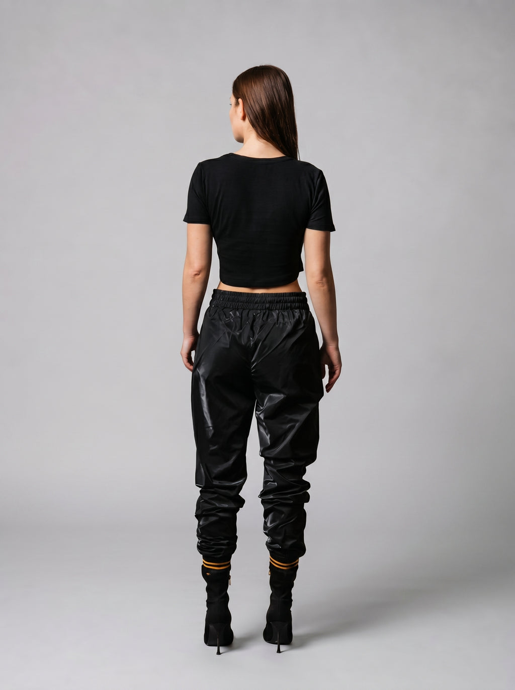 Drawstring joggers in Metallic Black