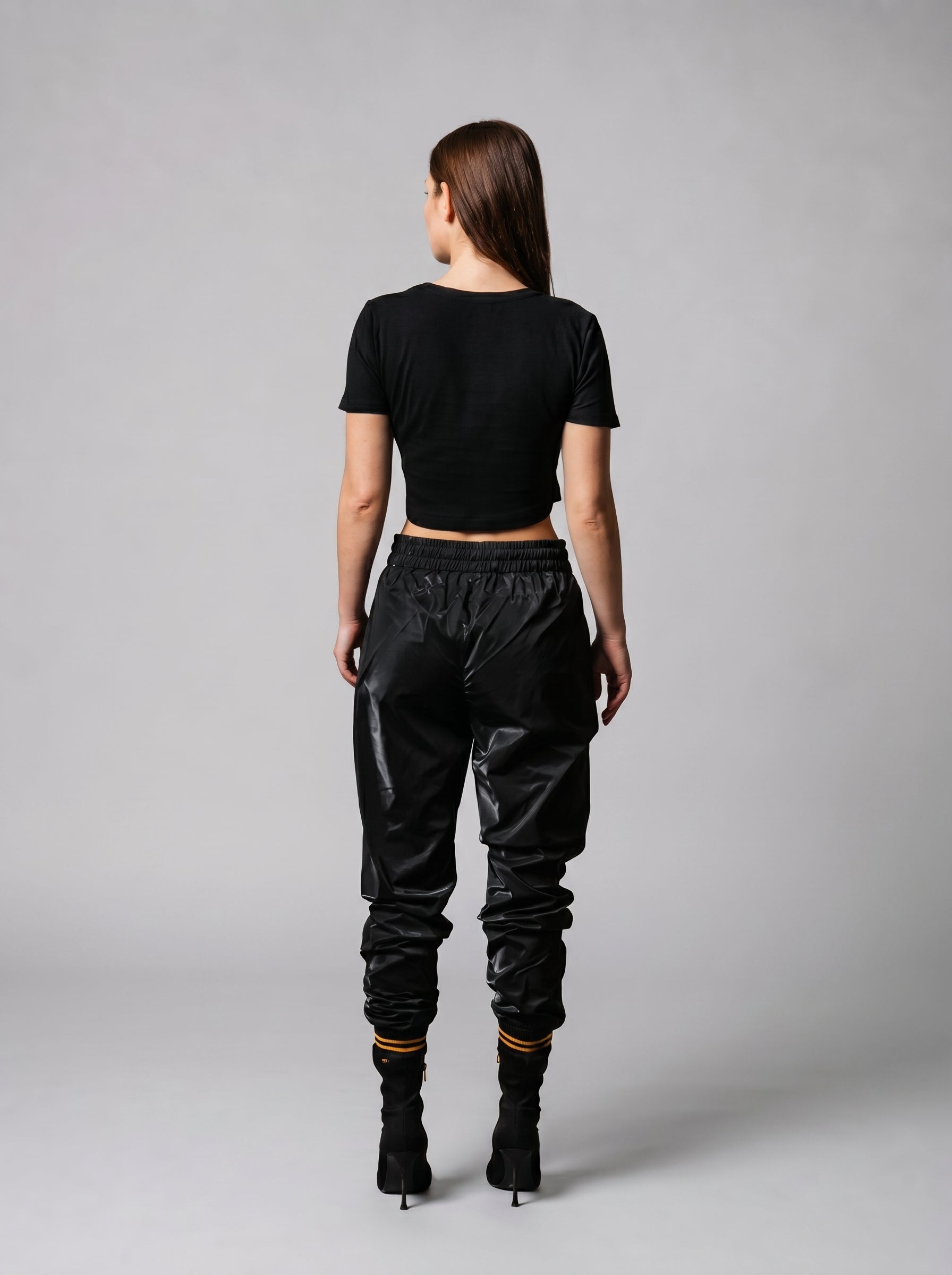 Drawstring joggers in Metallic Black