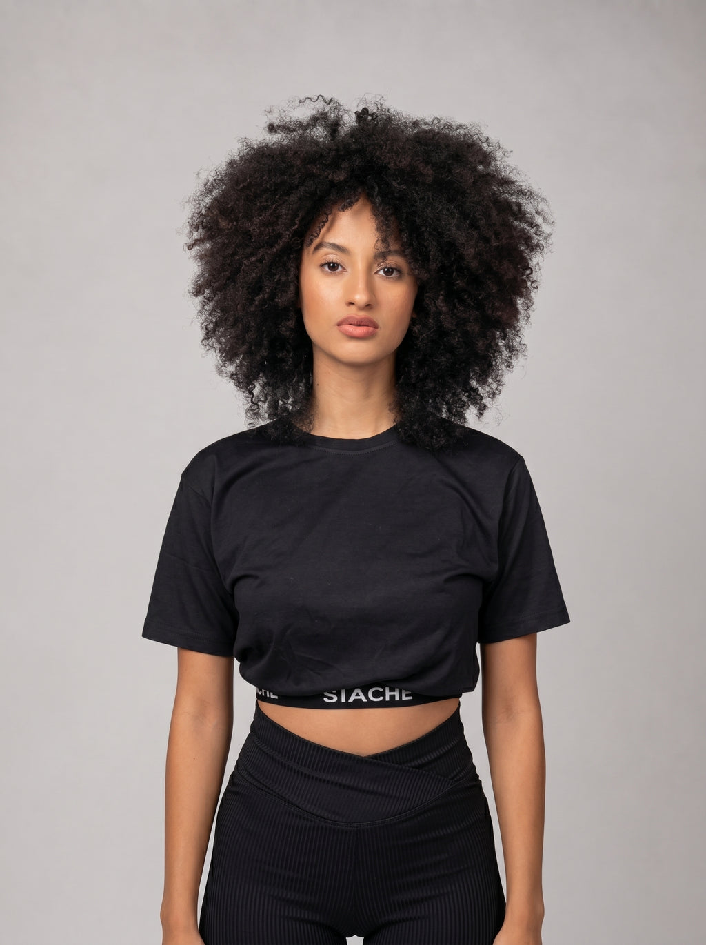 Stache Crop-Top in Black
