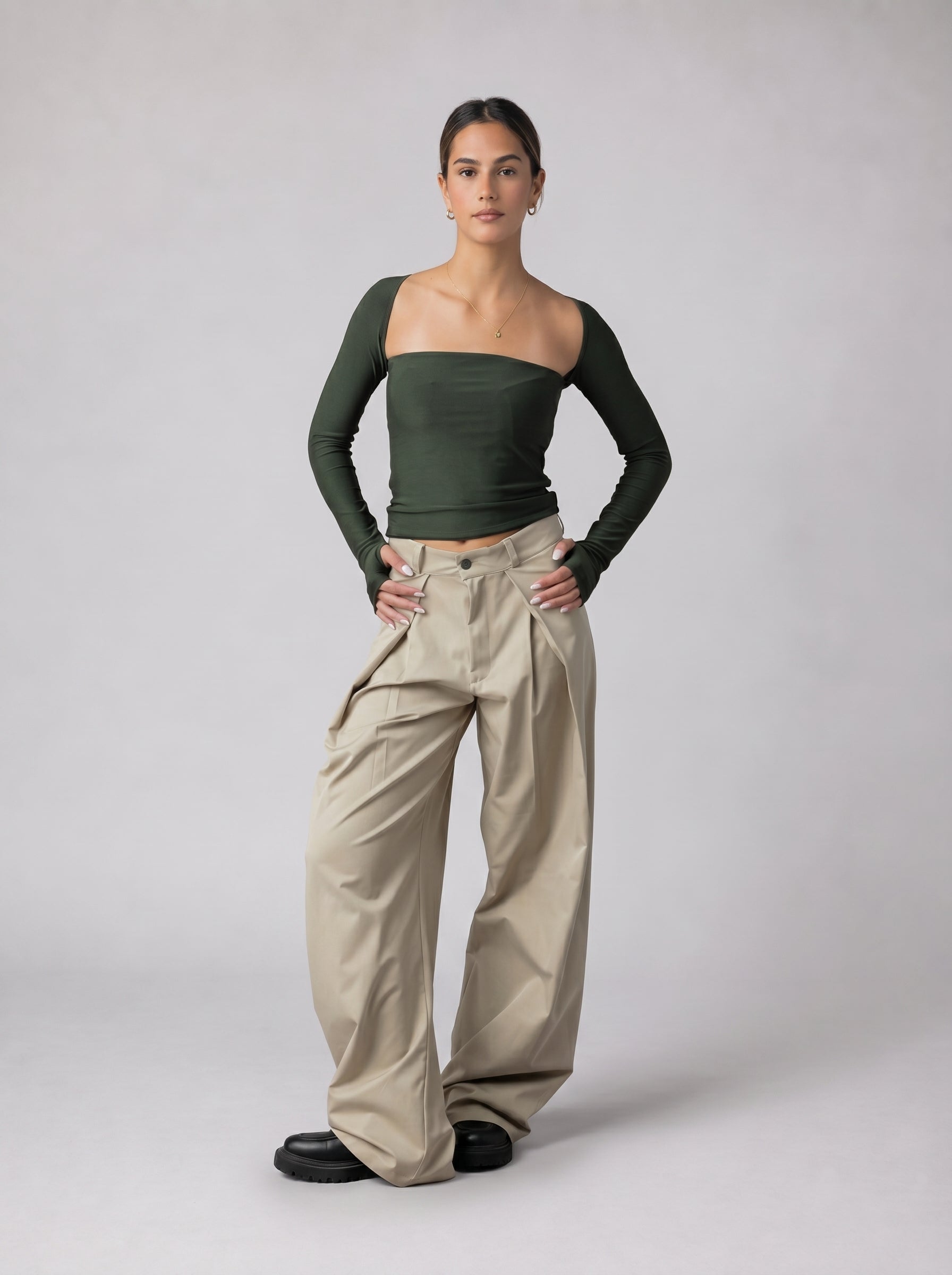 Off shoulder top in Olive